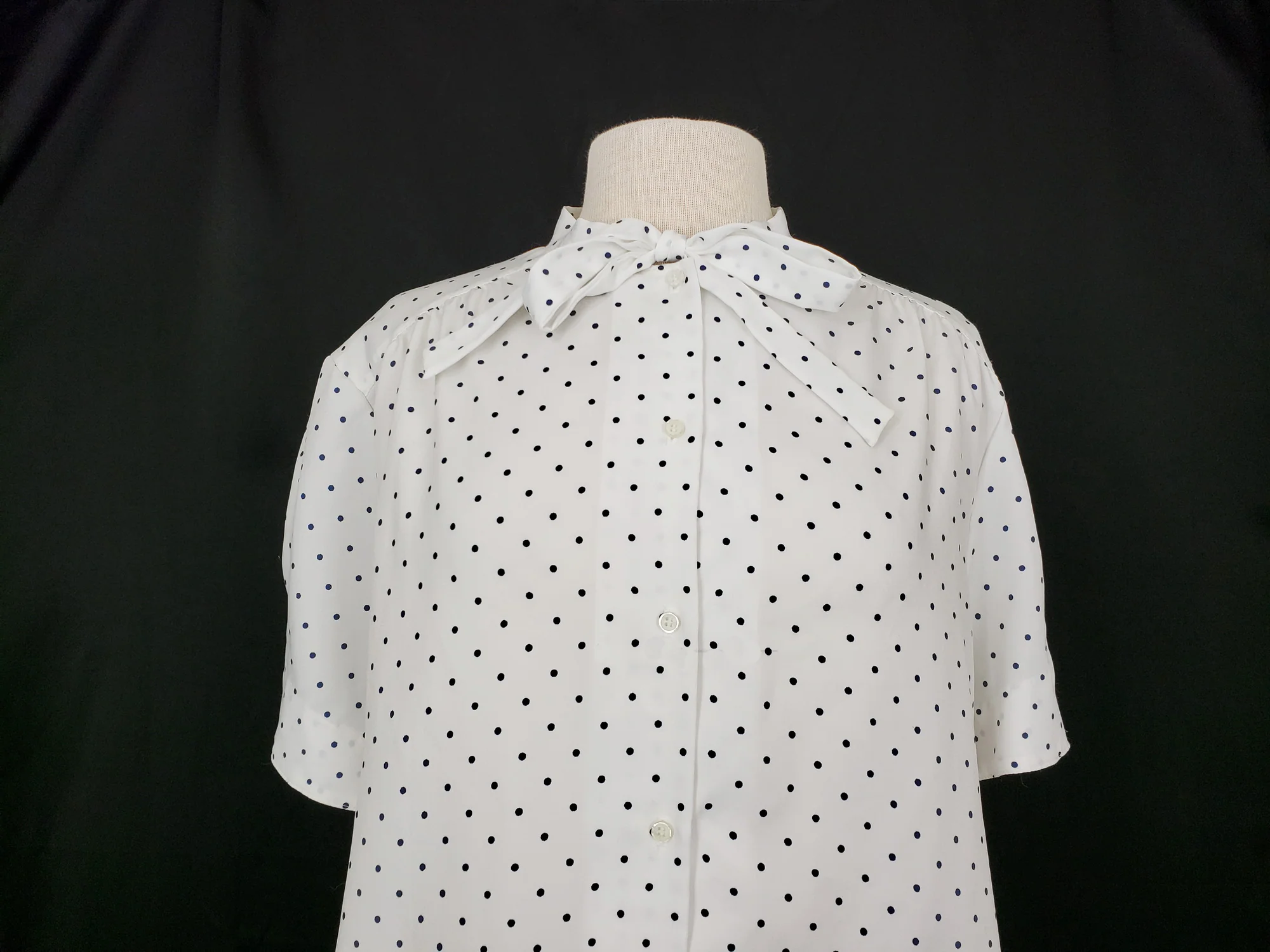 80s White Blue Polka Dots Tie Neck Blouse By Ship 'n Shore - Image 3
