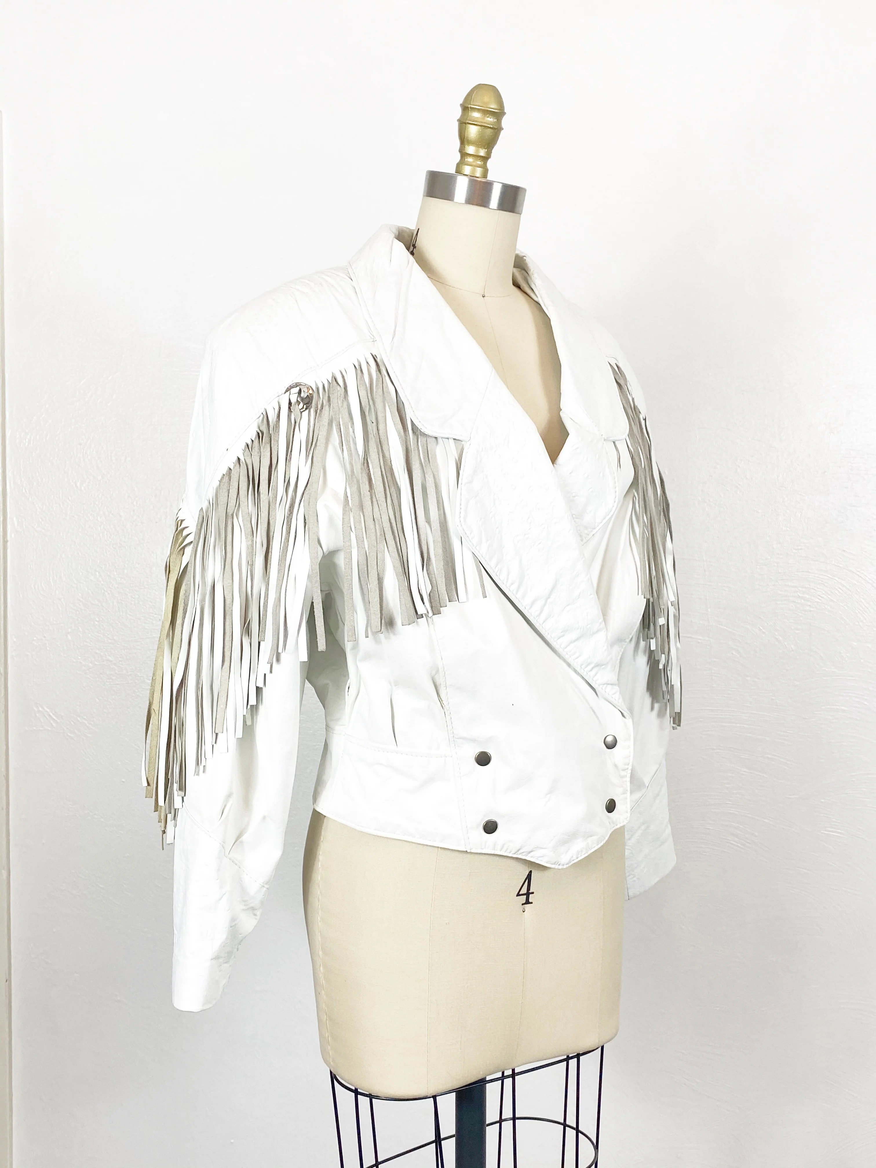 80s White Fringe Jacket - Image 3