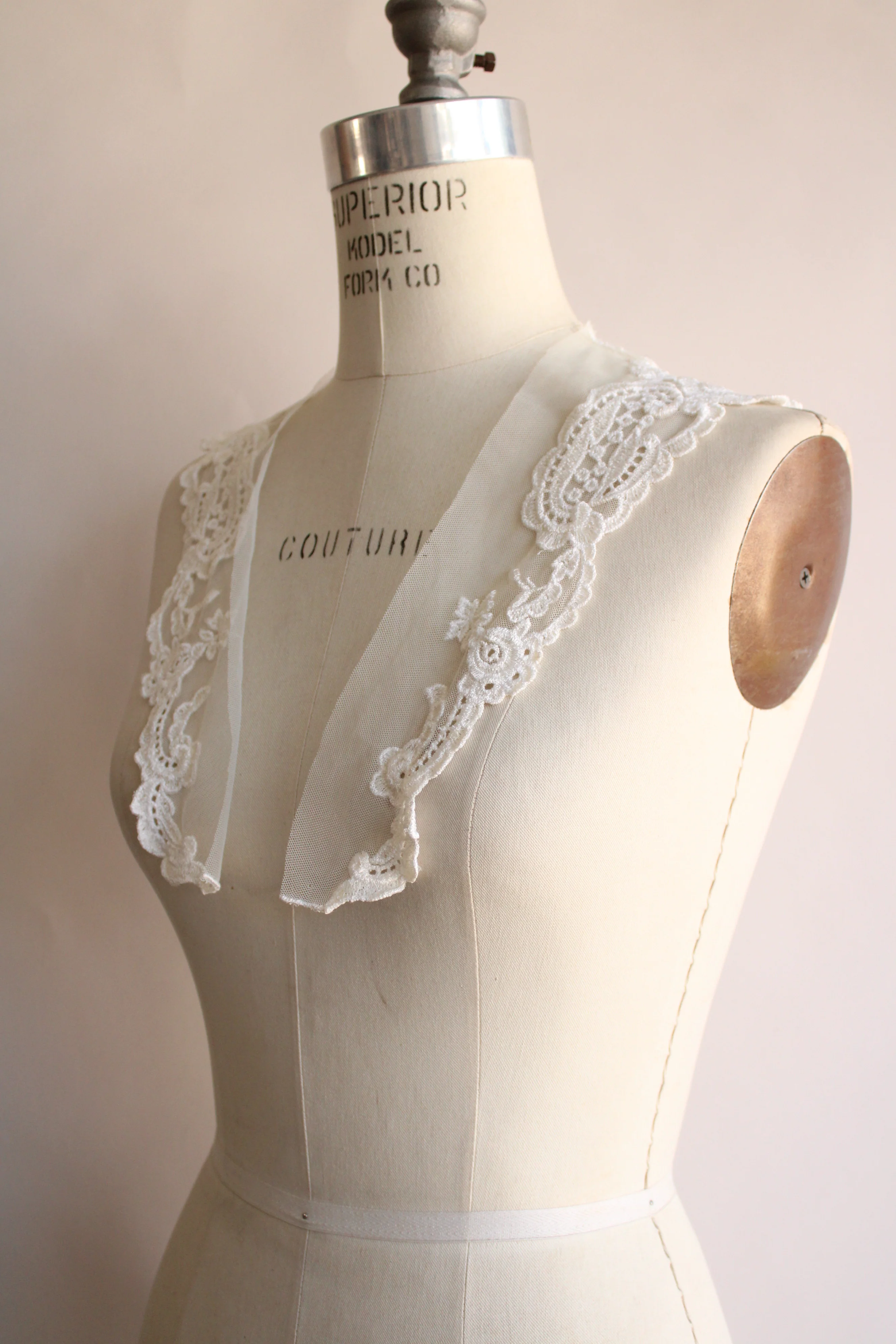 80s Winter White Lace Dress Collar - Image 10
