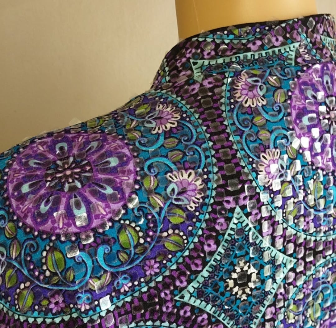 80's Soft Sequin Medallion Print Top by R&K Original Woman - Image 4