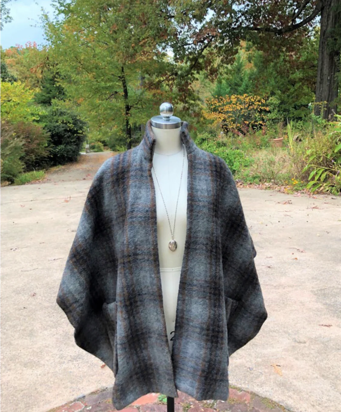80s Wool Plaid Cape - Image 4