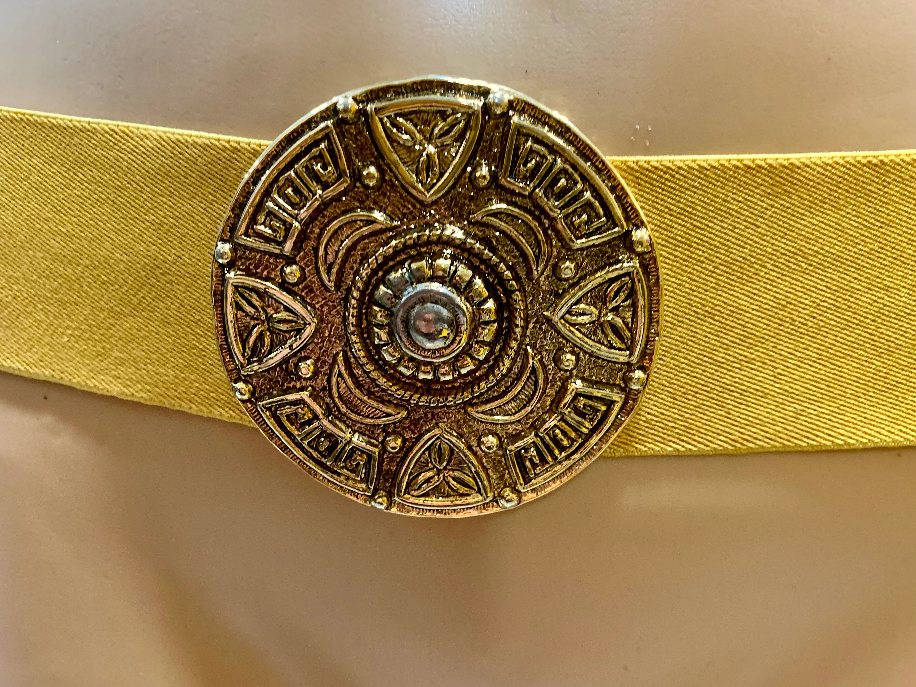 80s Yellow Stretch Belt With Large Gold Shield Buckle By Accessories by Pearl - Image 2