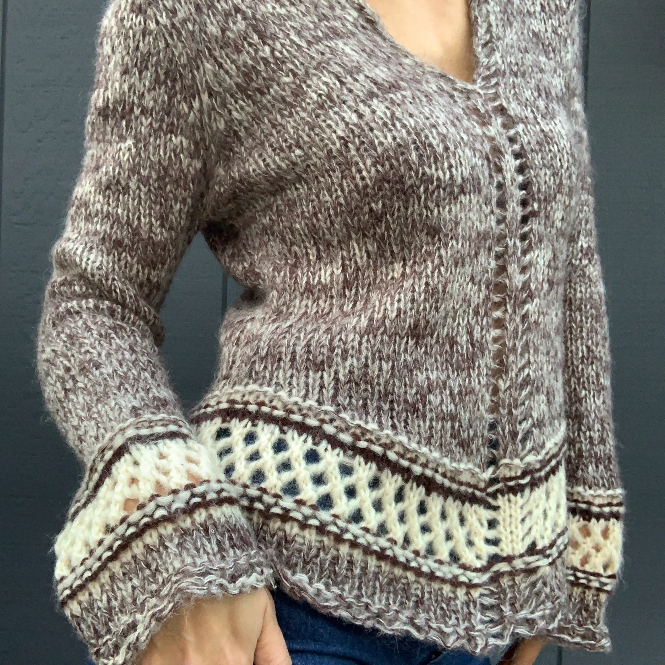 90s/00s Bell Sleeve Sweater by Like Love - Image 4