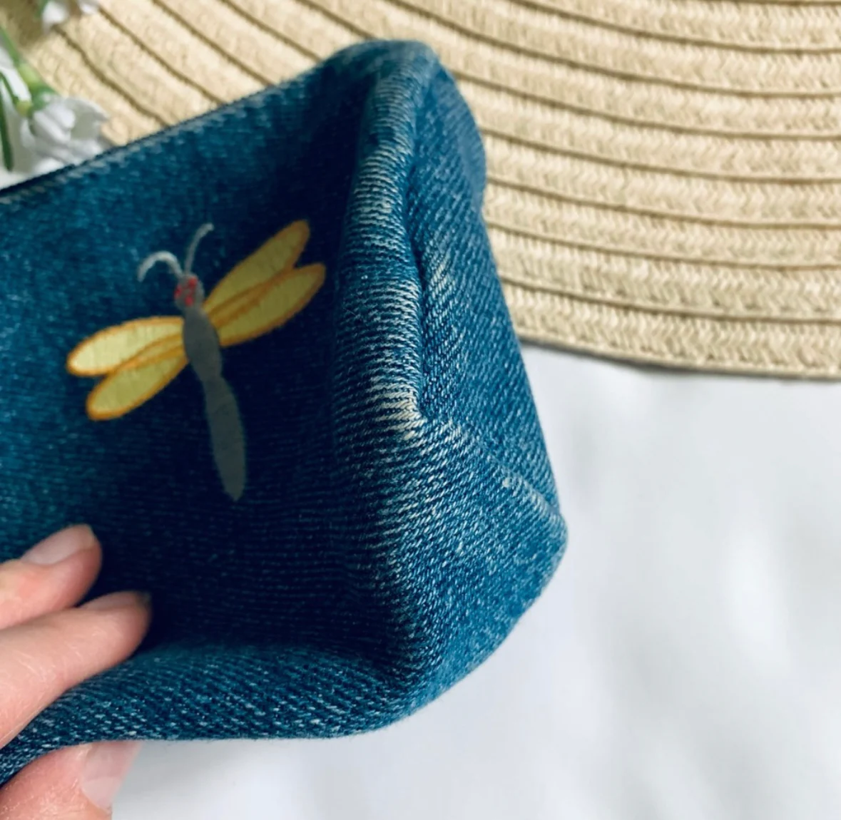 90s/00s 00s Embroidered Denim Zipper Clutch Bag - Image 5