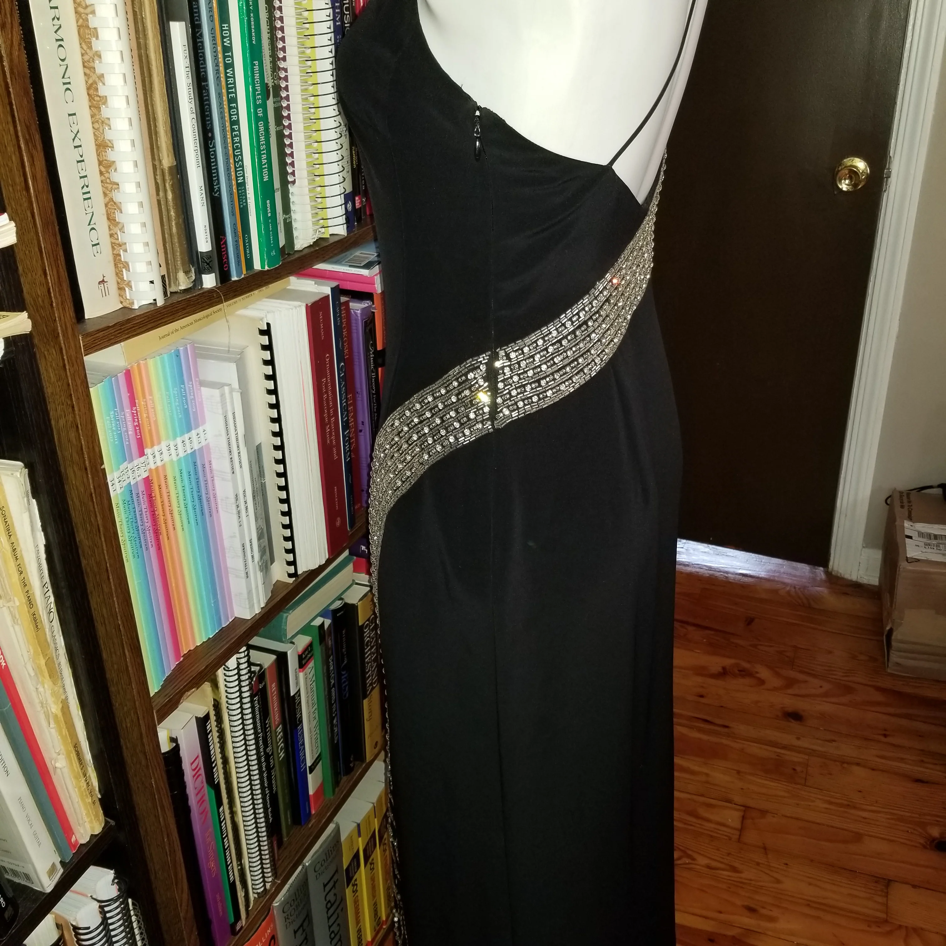 90s/00s 8 (fit 4) Gala Mon Cheri Black Crystal Beaded Gown By Le Gala by Mon Cheri - Image 4