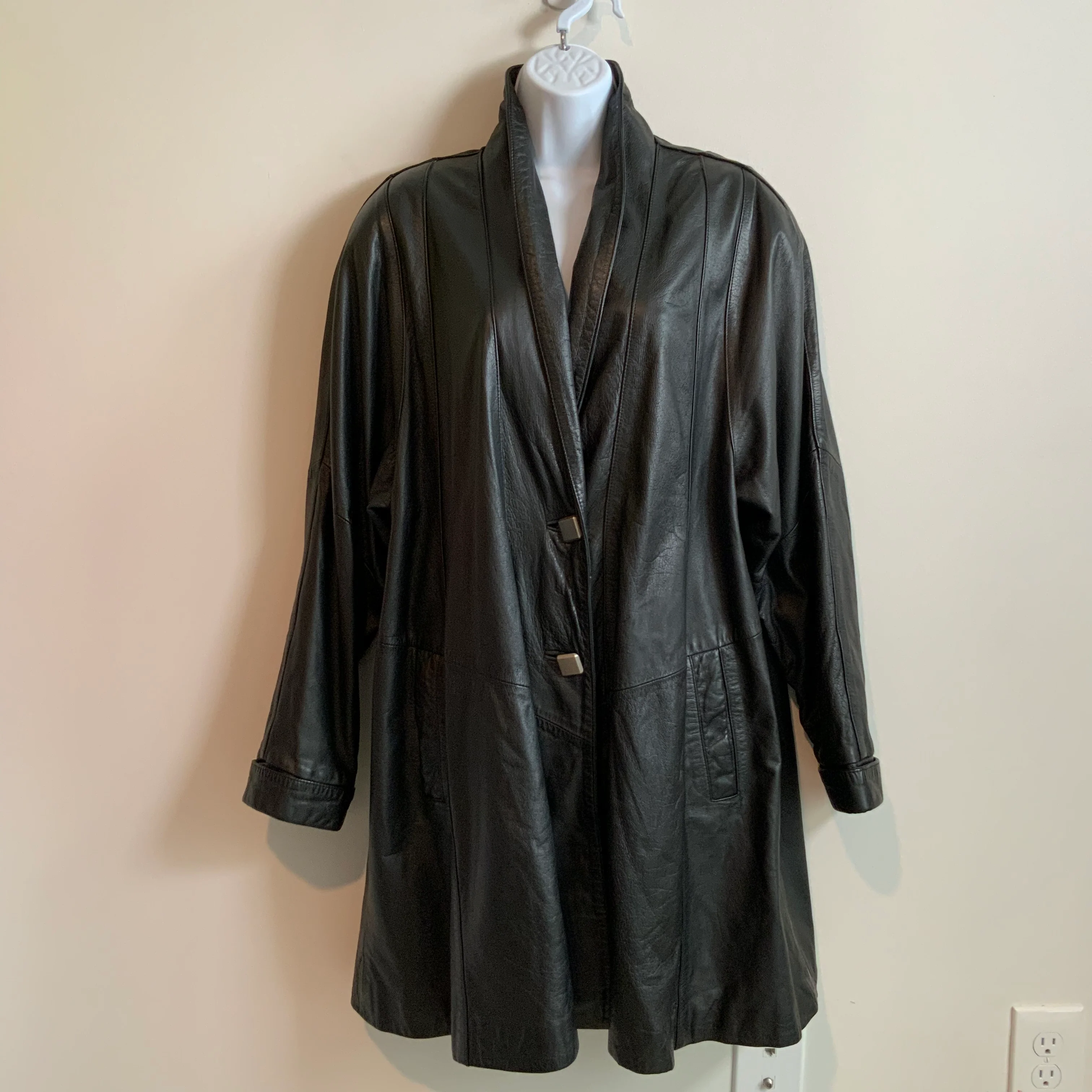 90s/00s Black Genuine Leather Shawl Collarbelted Swing Coa By Giii - Image 6