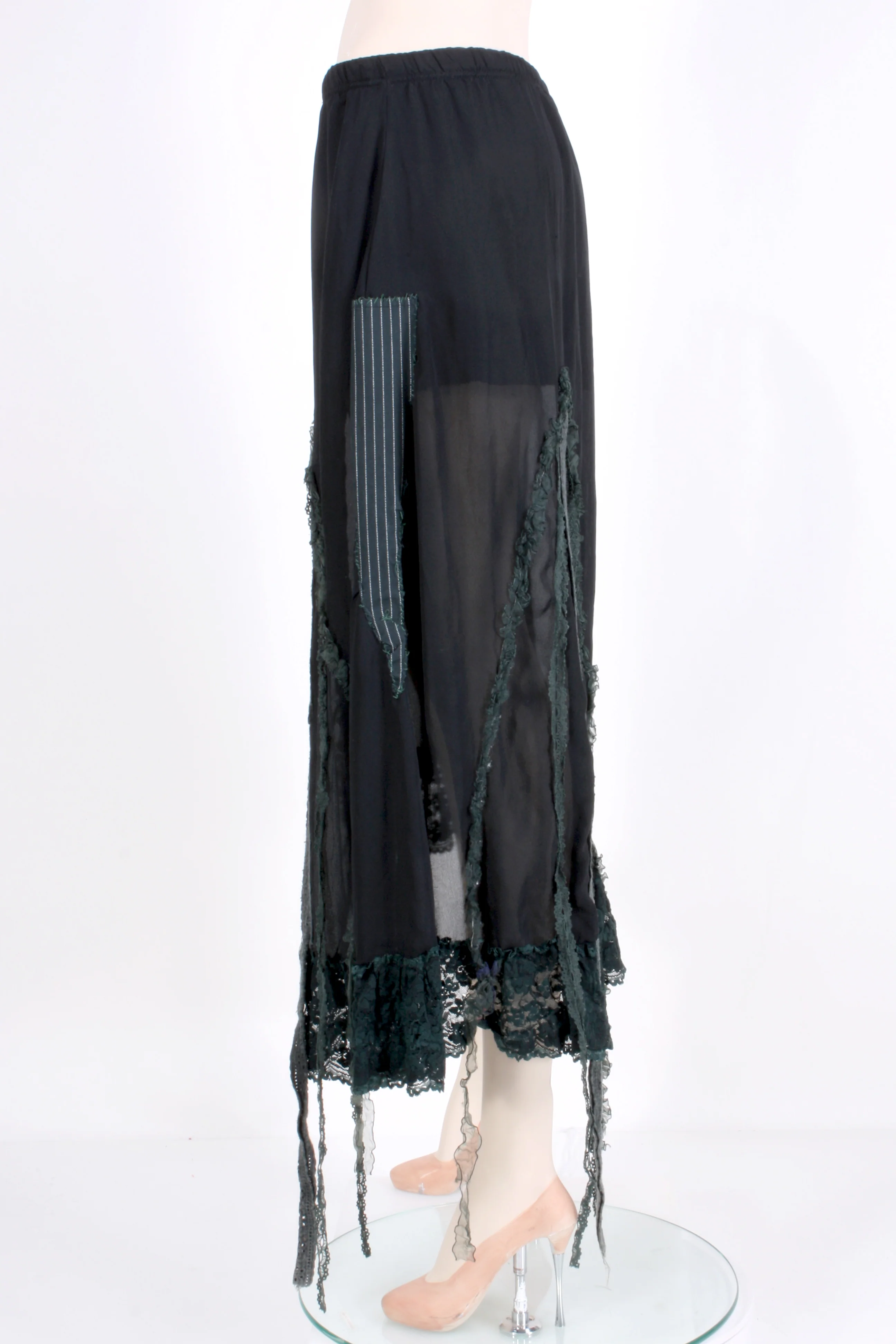 90s/00s Black Sheer Lace Asymmetrical Goth Witch Skirt By Like - Image 4