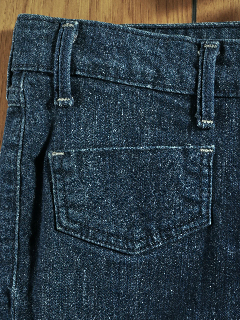 90s/00s Black Tag Bell Bottoms - 32x32 By Levi's - Image 5