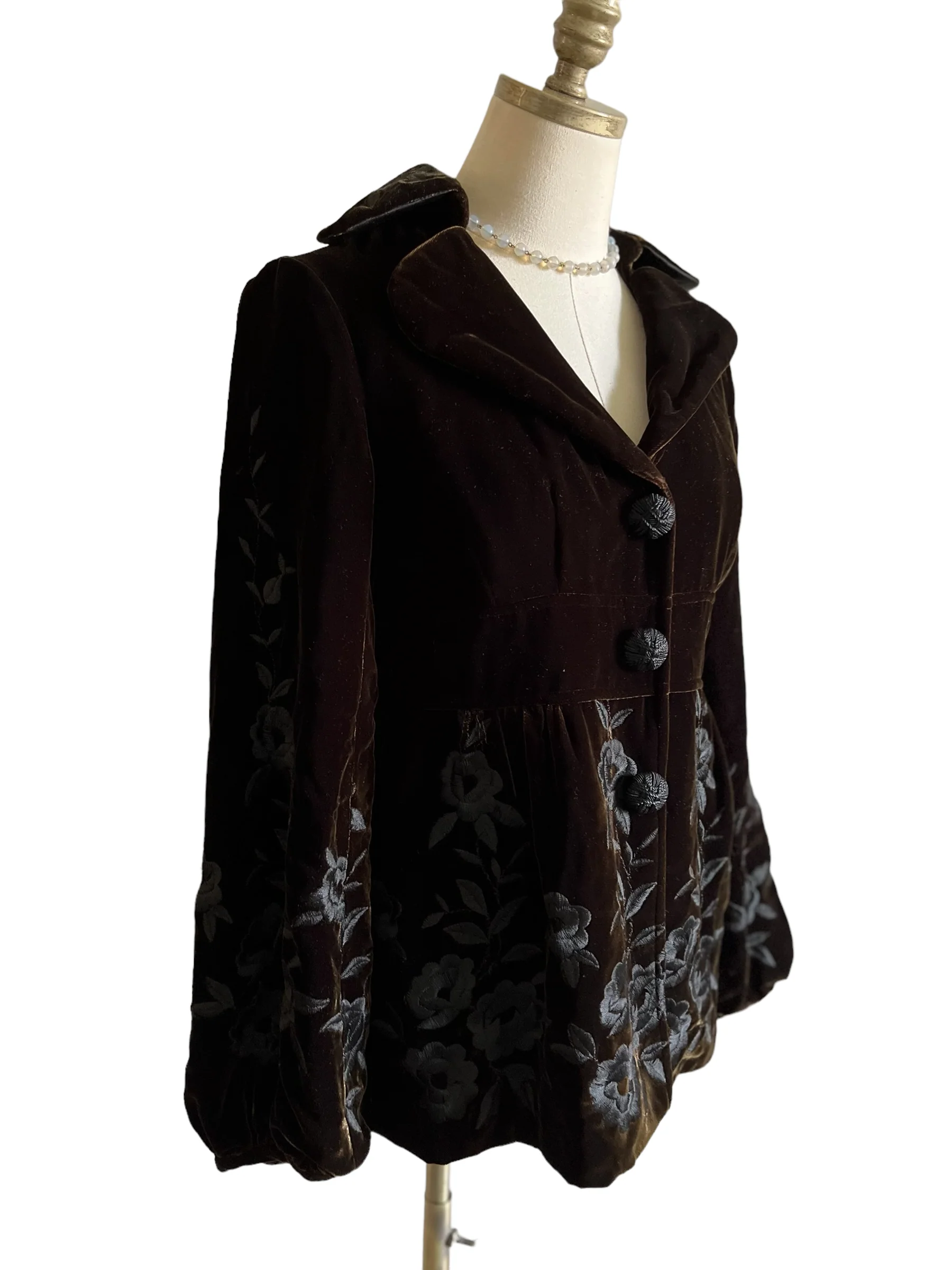 90s/00s Brown Velvet Floral Embroidered Jacket By Nanette Lepore - Image 6