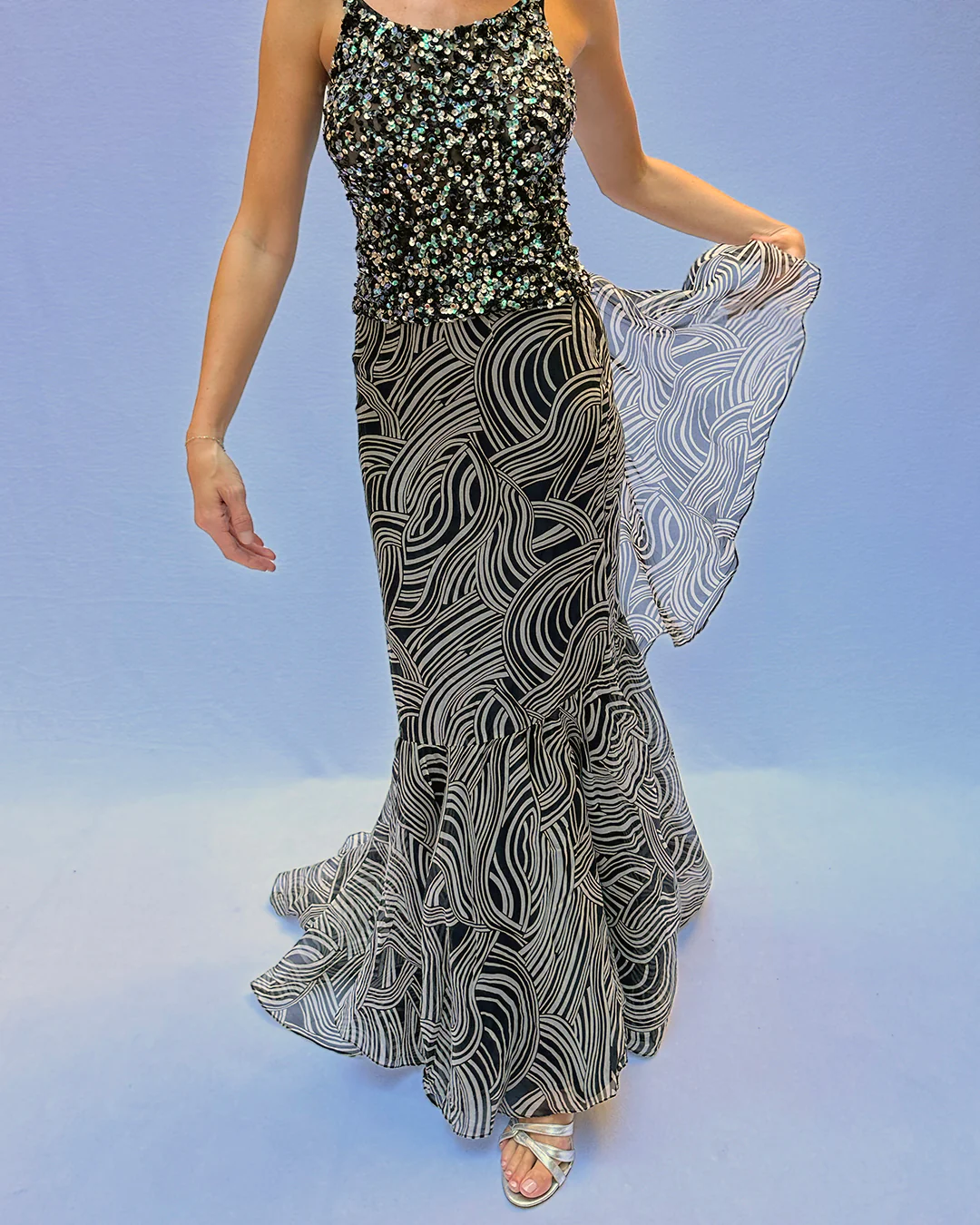 90s/00s Carolina Herrera Silk Organza Mermaid Ballskirt By Carolina Herrera - Image 4