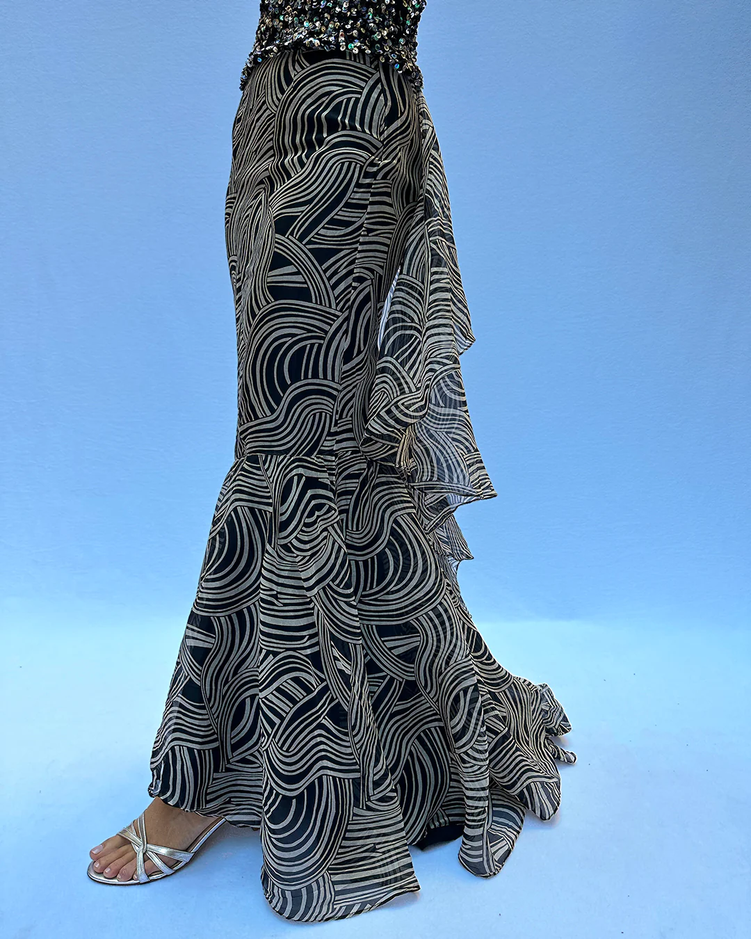 90s/00s Carolina Herrera Silk Organza Mermaid Ballskirt By Carolina Herrera - Image 5