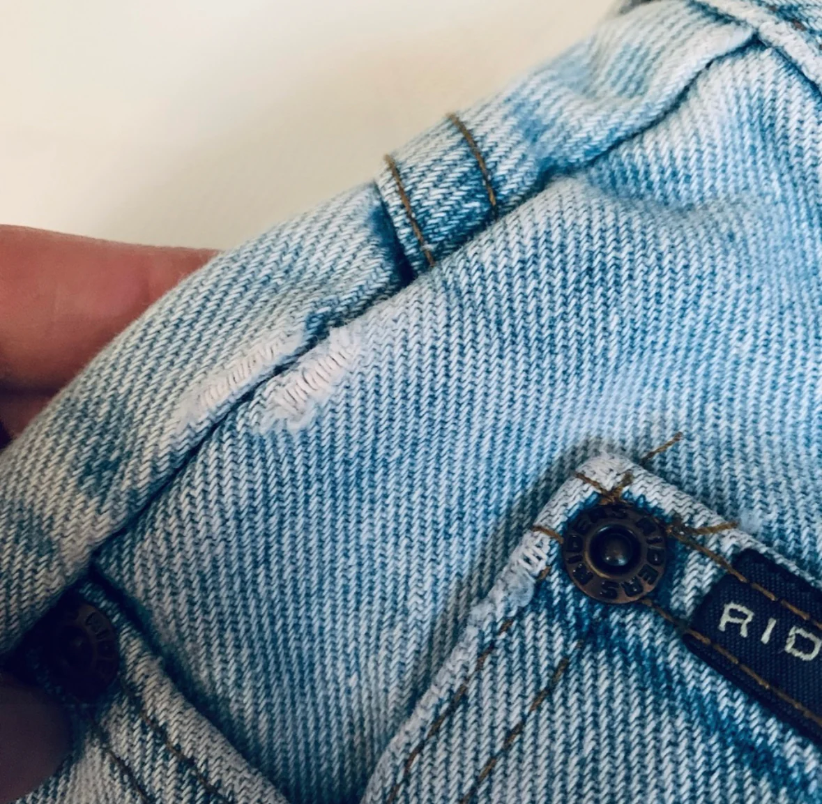 90s/00s Classic Light Wash Straight Leg Baggy Jeans By Riders - Image 11