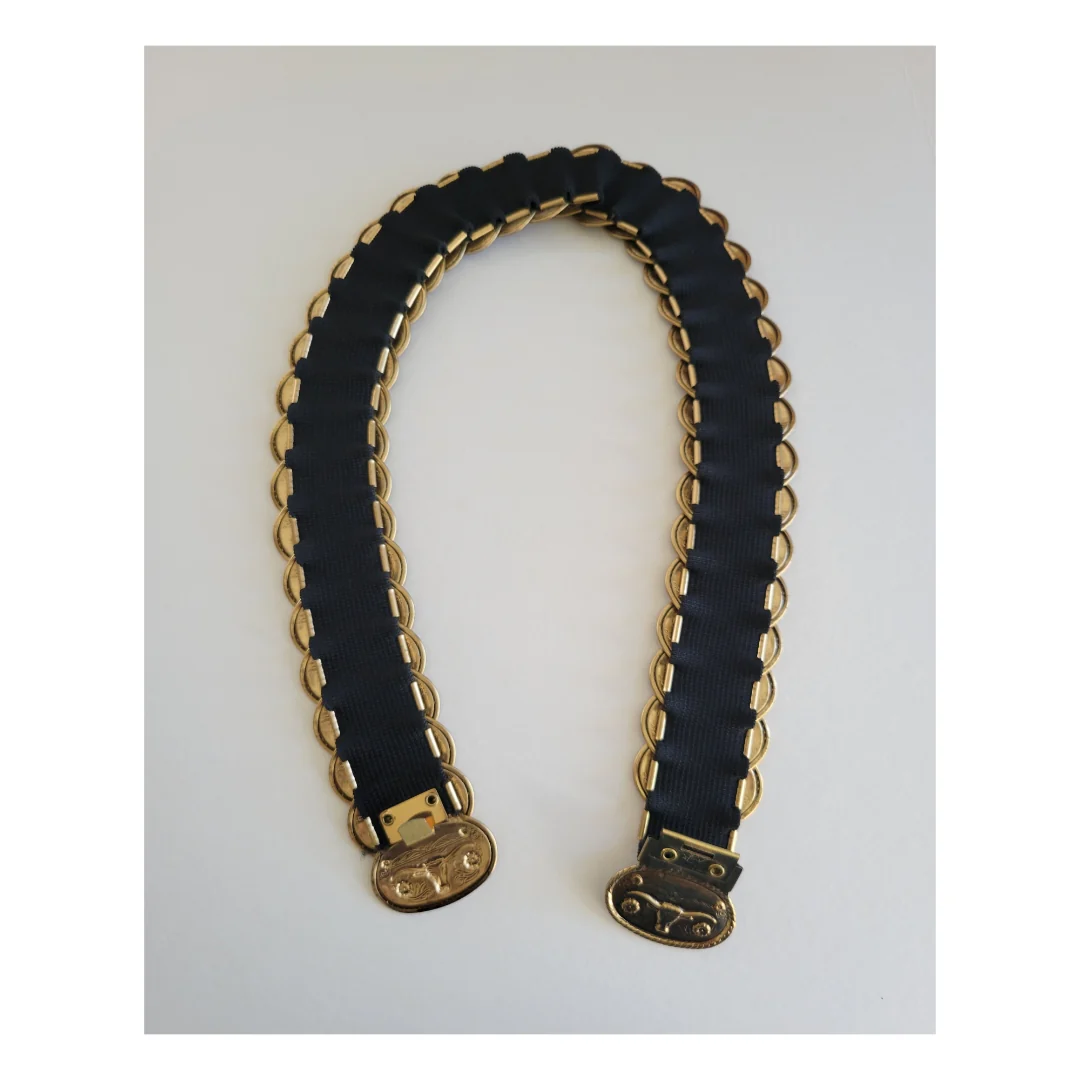 90s/00s Deadstock Brass Longhorn Concho Stretch Belt - Image 2