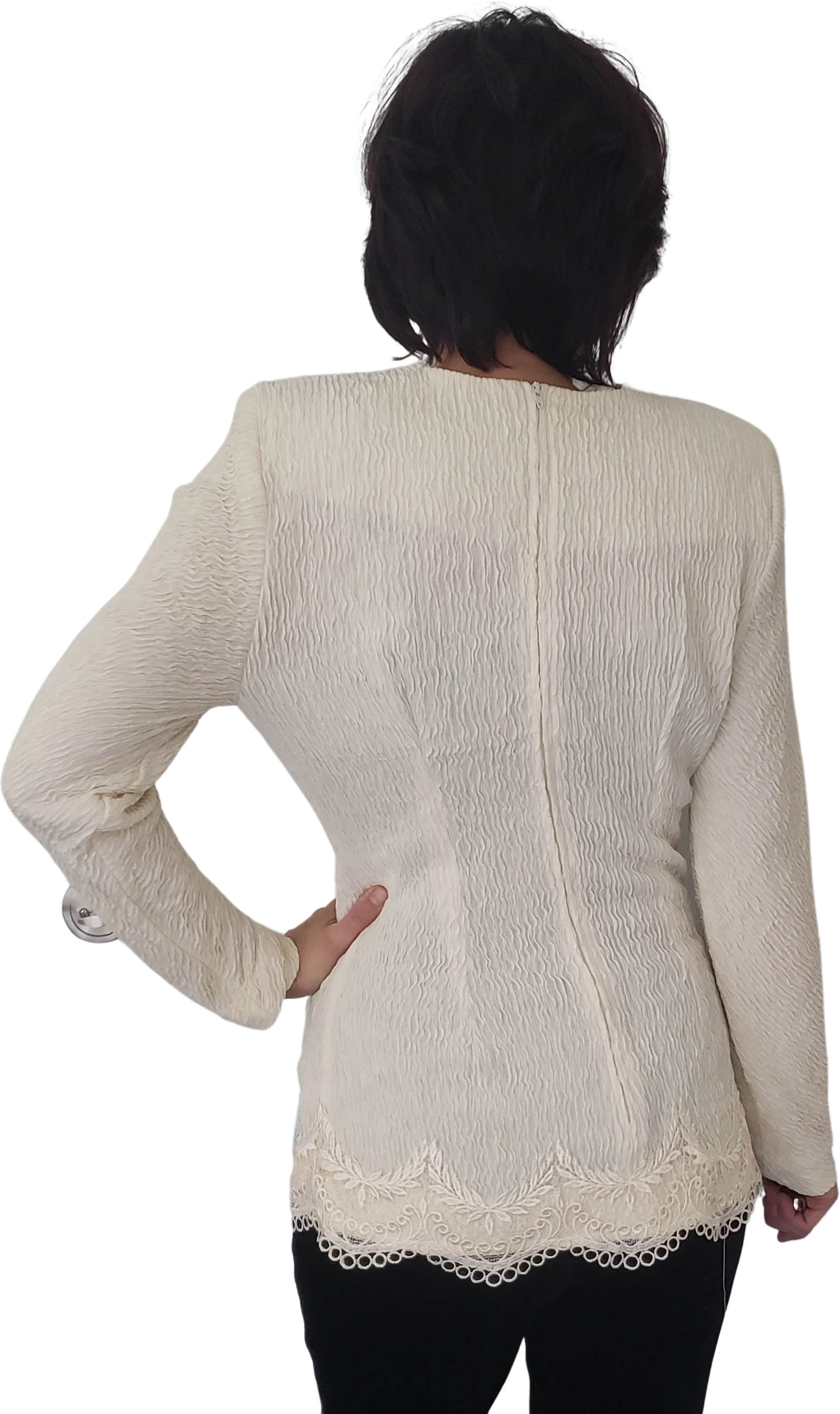 90s/00s Dressy Cream Blouse By Leslie Fay - Image 2