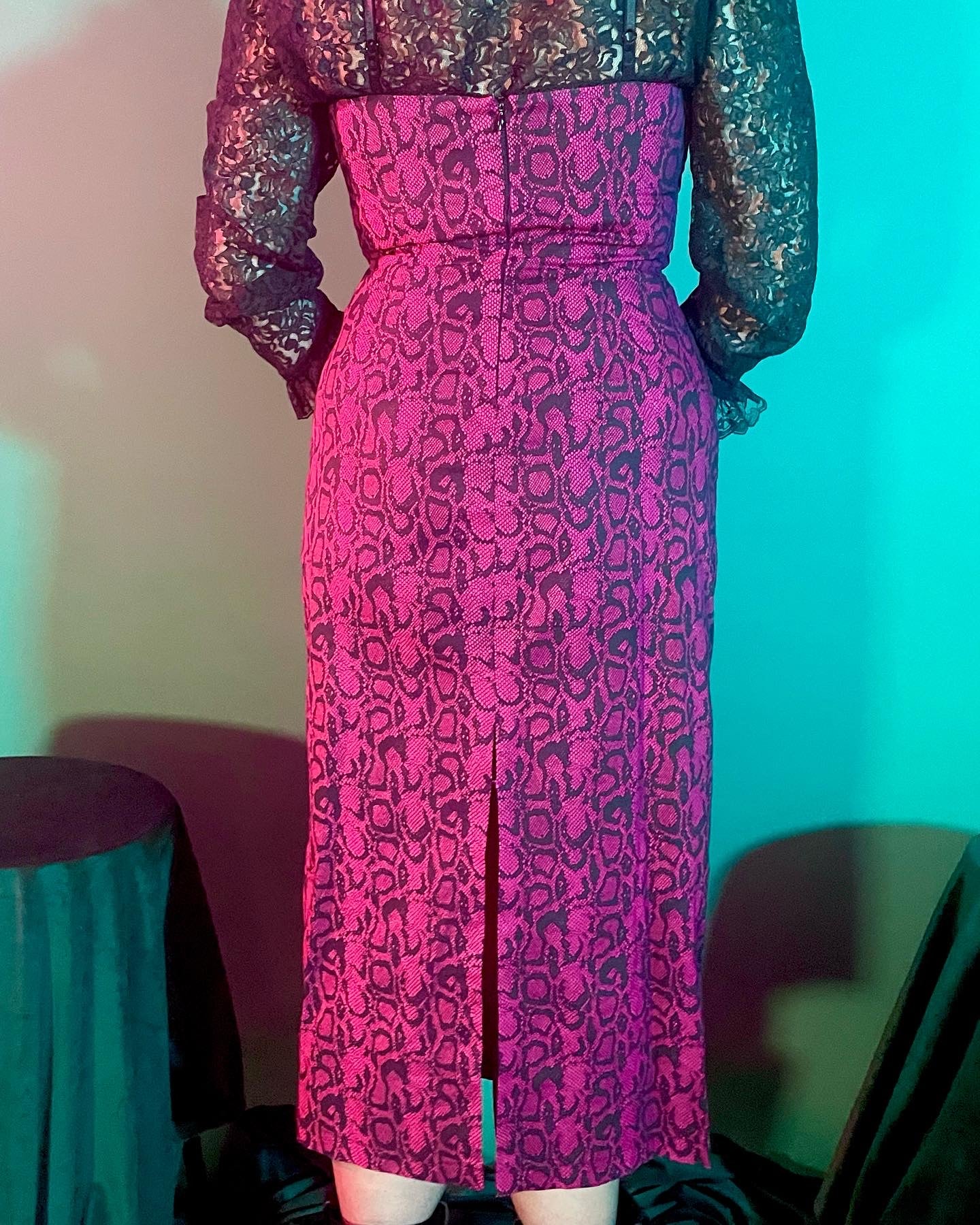 90s/00s Pink Snakeskin Stretch Bodycon Slip Dress - Image 2