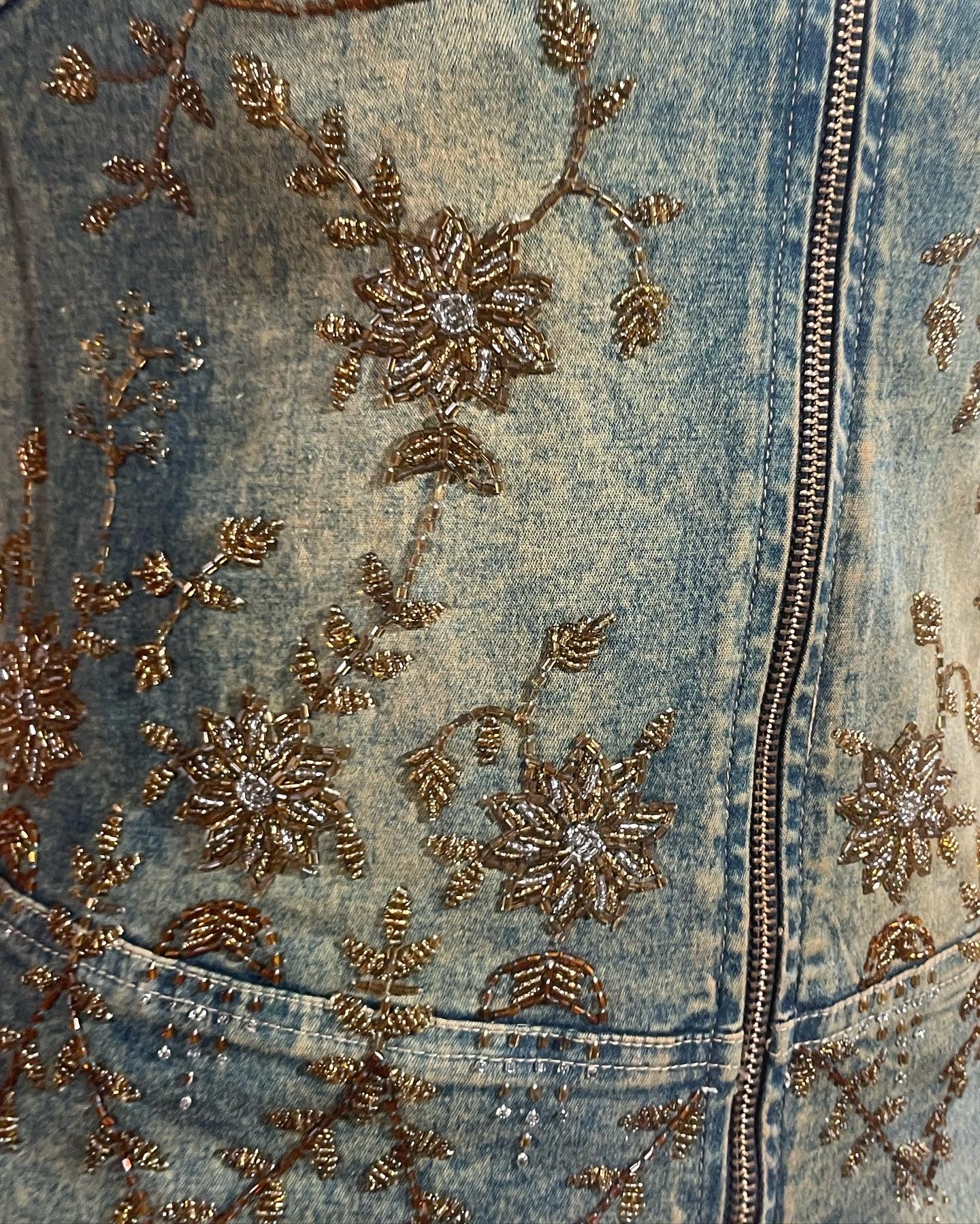 90s/00s Hand Beaded Golden Daisy Chain Rustic Denim Jacket - Image 4