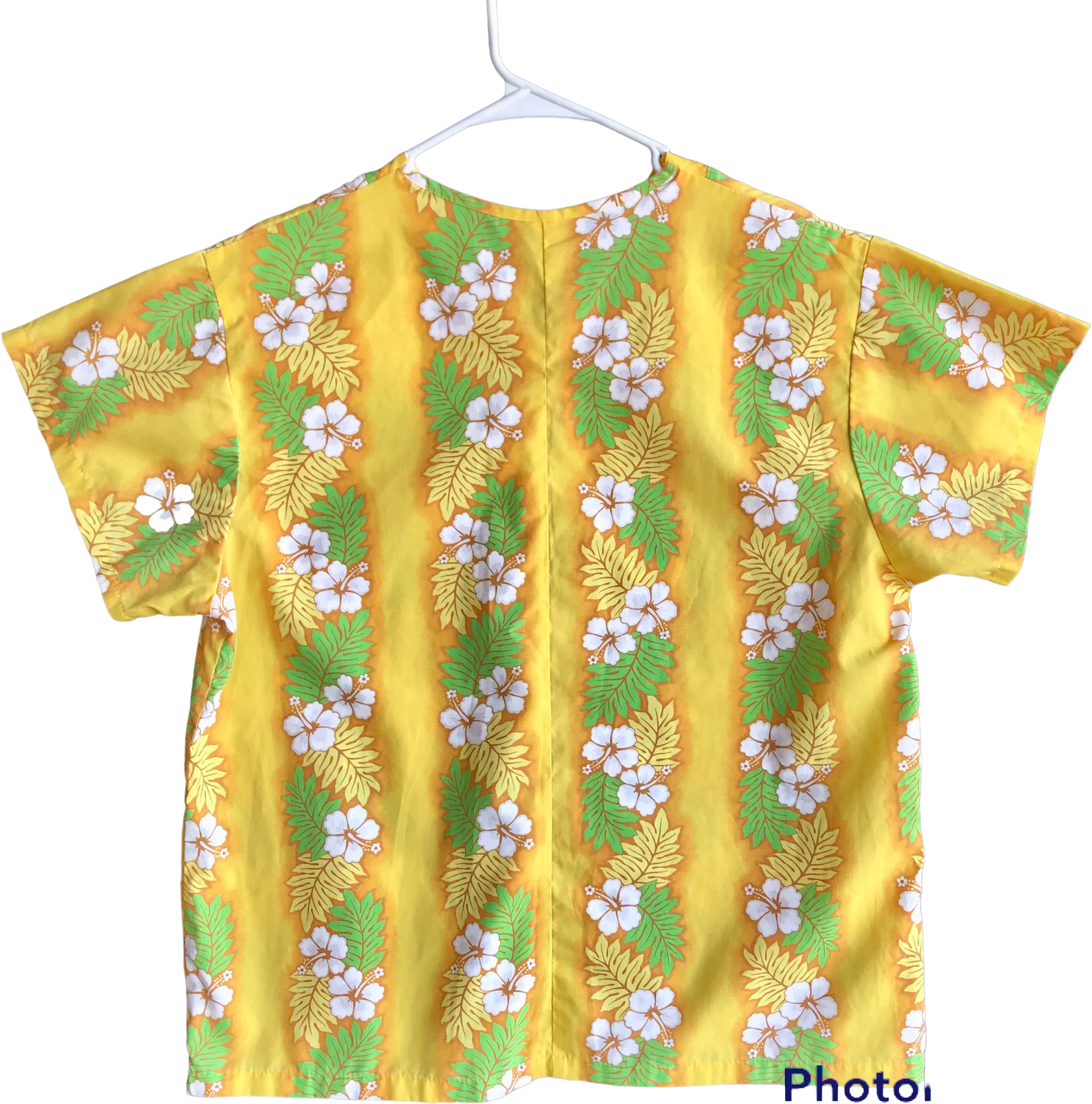 90s/00s Hawaiian Short Sleeve V-neck Scrub Shirt By Local Design - Image 2
