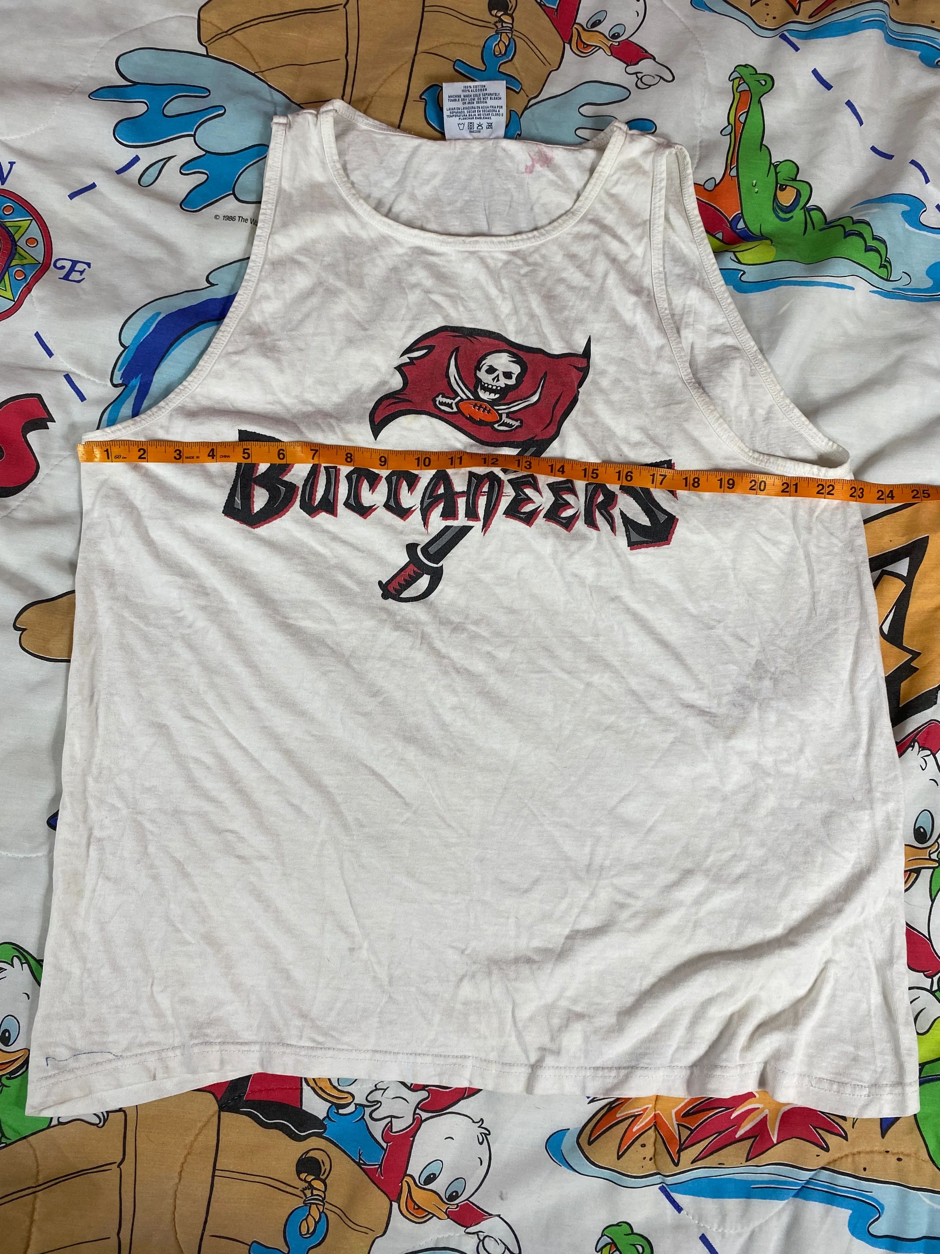 90s/00s Mens Tampa Bay Buccaneers Tank Top By Logo Athletic - Image 7