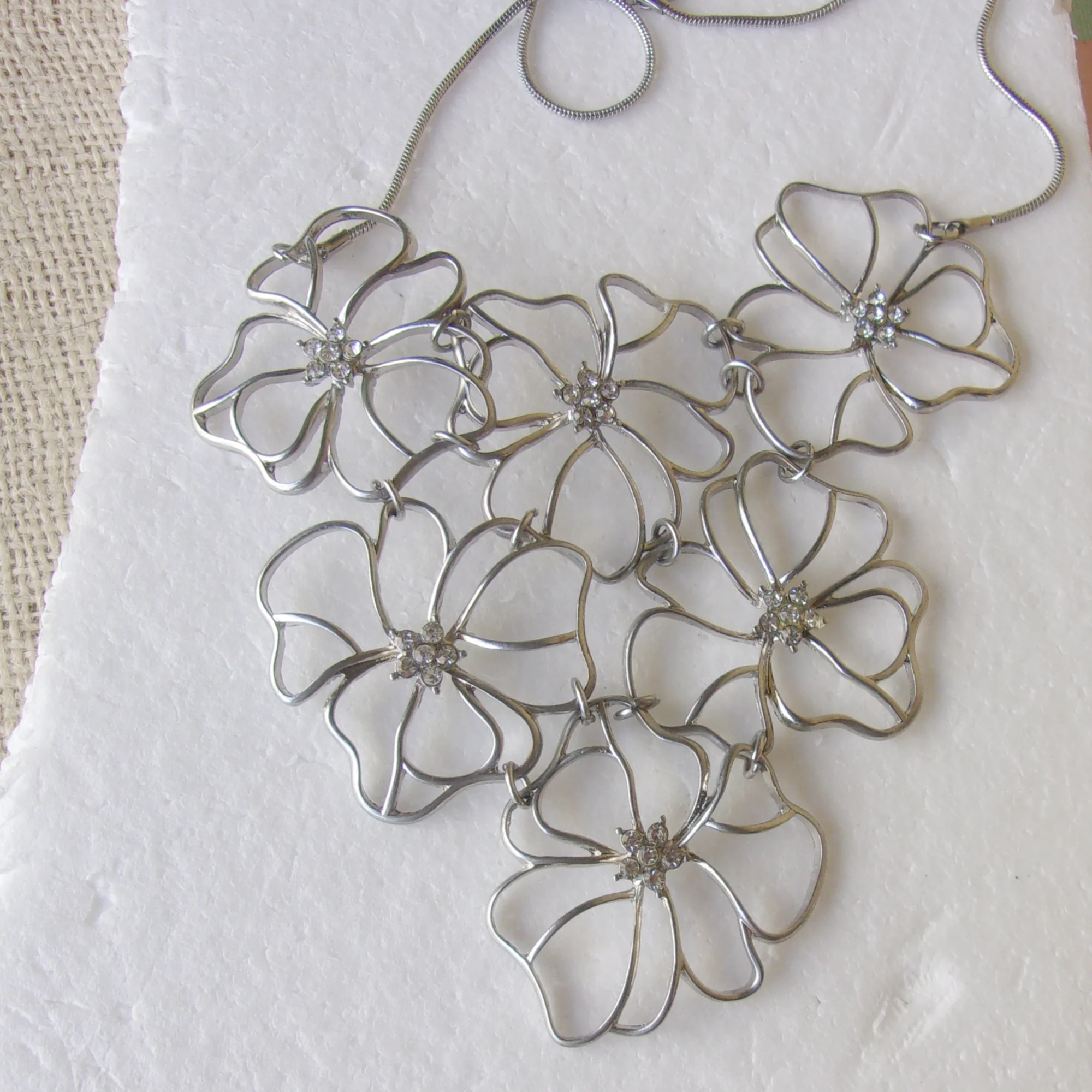 90s/00s Necklace Open Flower Silvertone Bib Rhinestones By Ny - Image 4