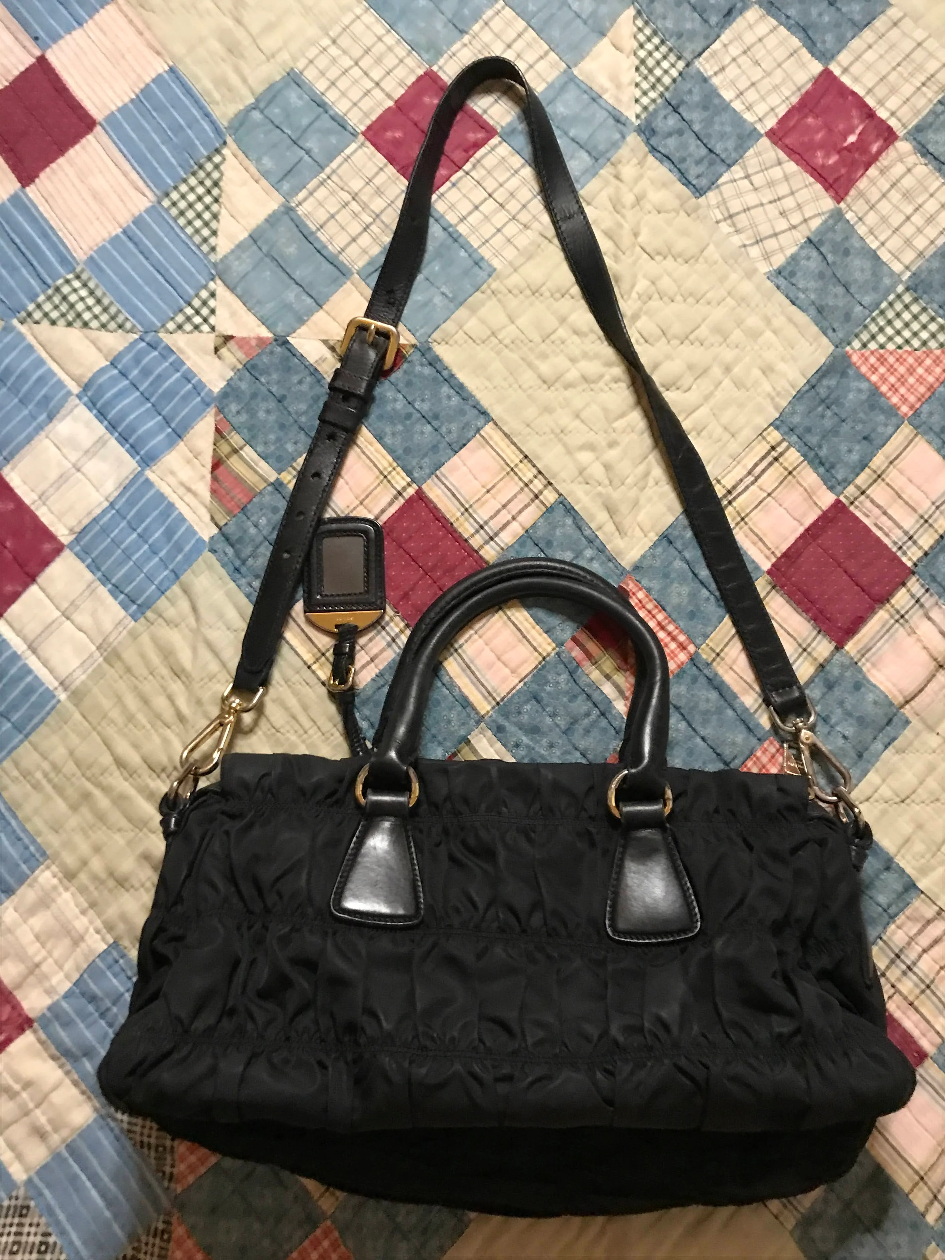90s/00s Nylon Quilted 00s Black Luxe Shoulder Cross Body By Prada - Image 2
