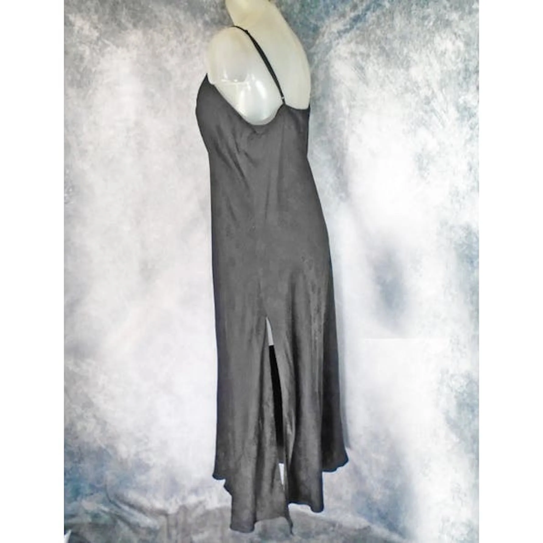 90s/00s Plus Size Black Silk Nightgown Retro Sexy Volup By August Silk - Image 7