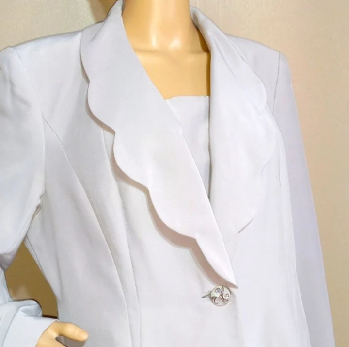 90s/00s Quality Lattice Front Pocket Blazer Full Lining By Champagne Italy - Image 3