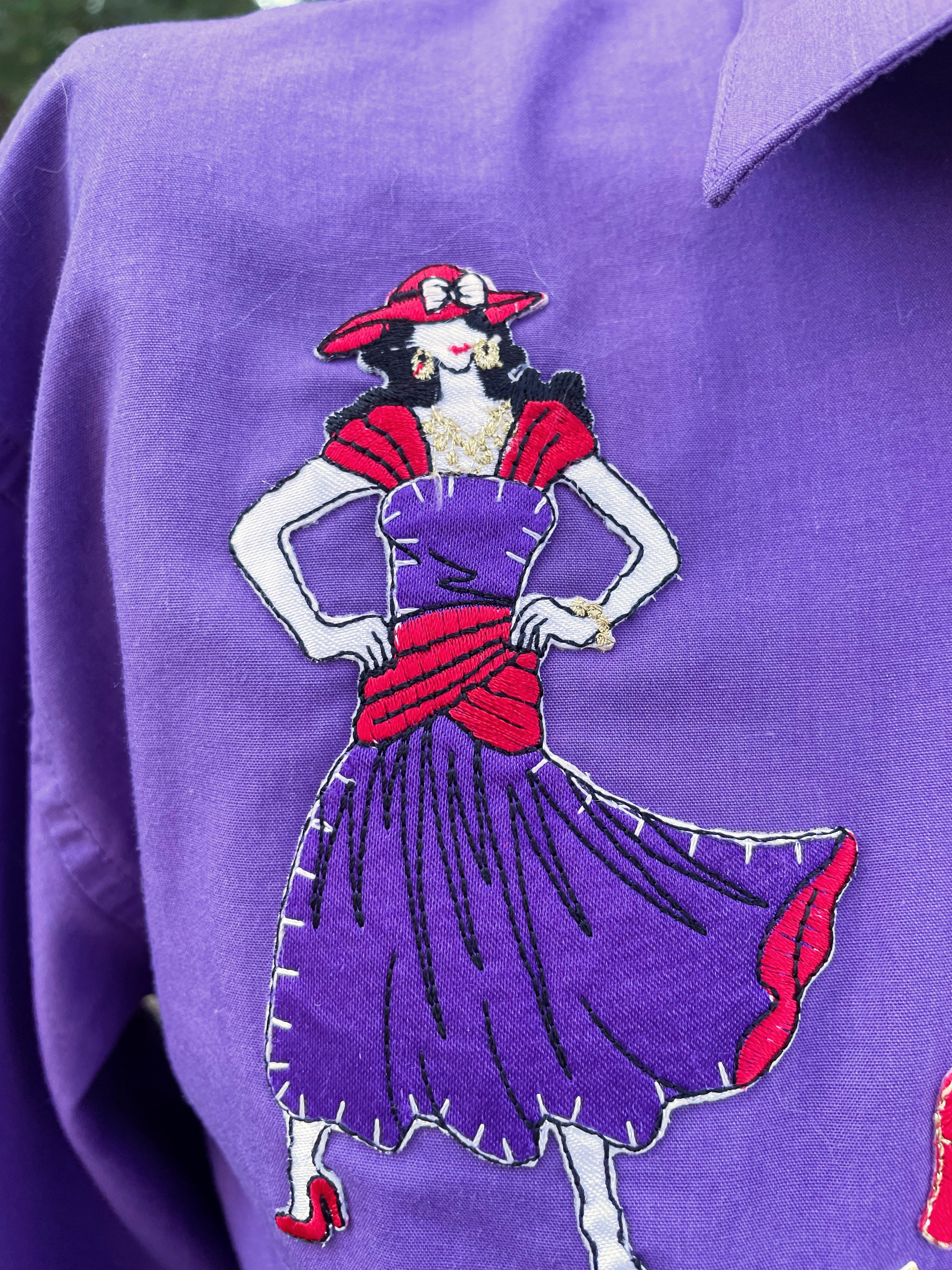 90s/00s Red Hat Society Purple Shirt Applique Lady Dancers By Las Olas - Image 4