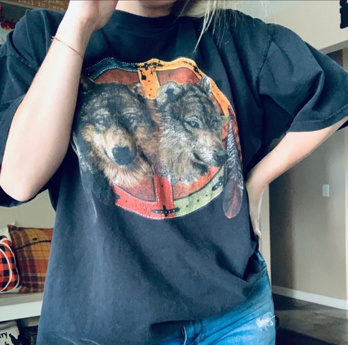 90s/00s Southwestern Boho Wolf Graphic Tee Shirt By Anvil - Image 3
