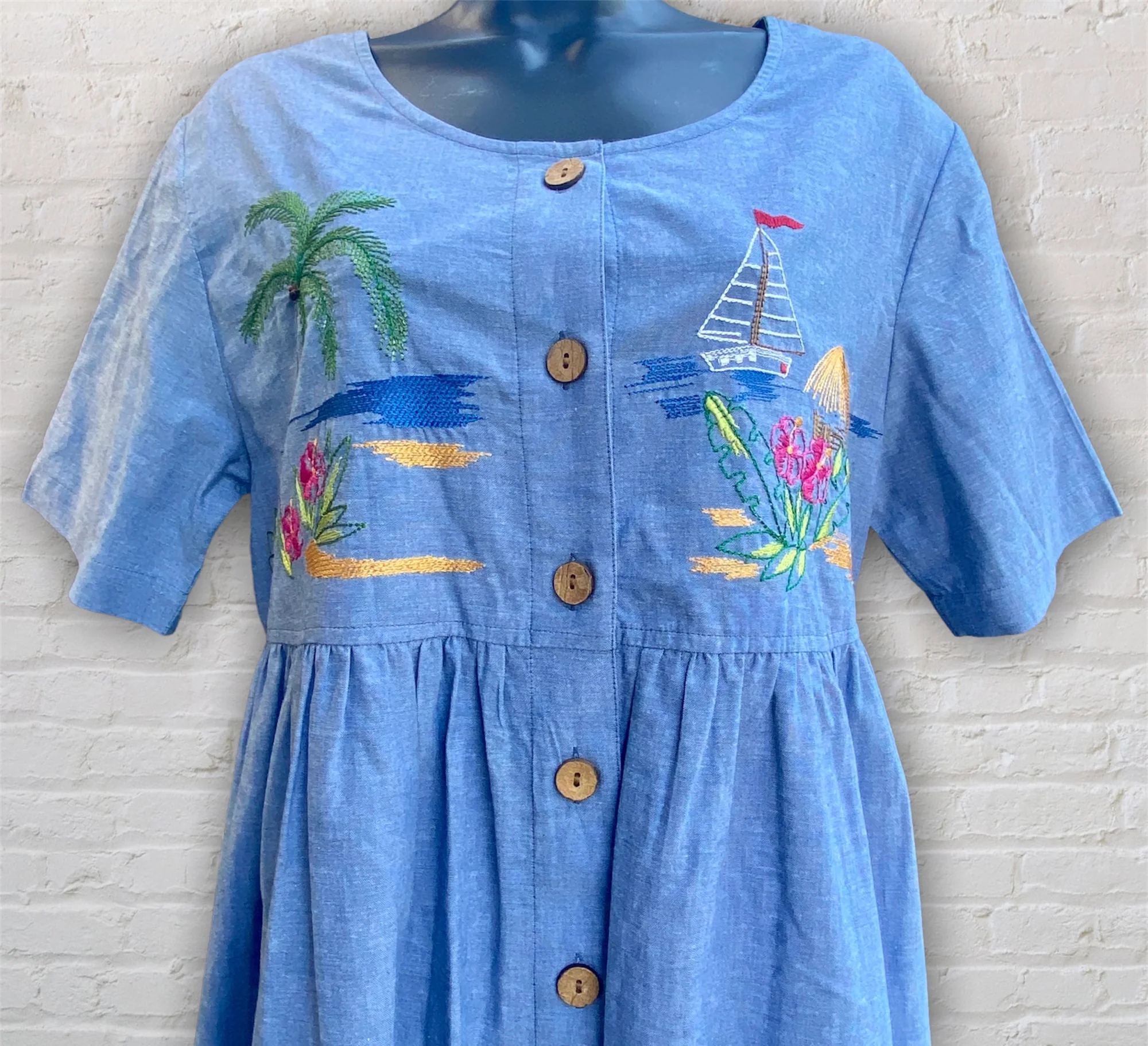 90s/00s Tropical Embroidered Denim Dress By Bechamel - Image 3