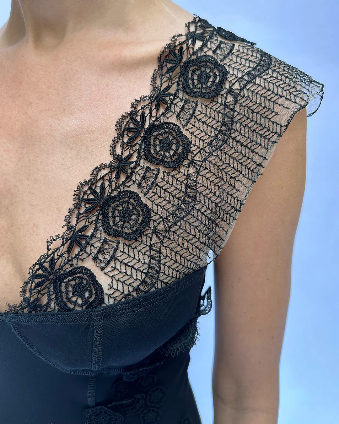 90s/00s Vintage 00s Blumarine Lace Cocktail Dress | Xs-m By Blumarine - Image 3