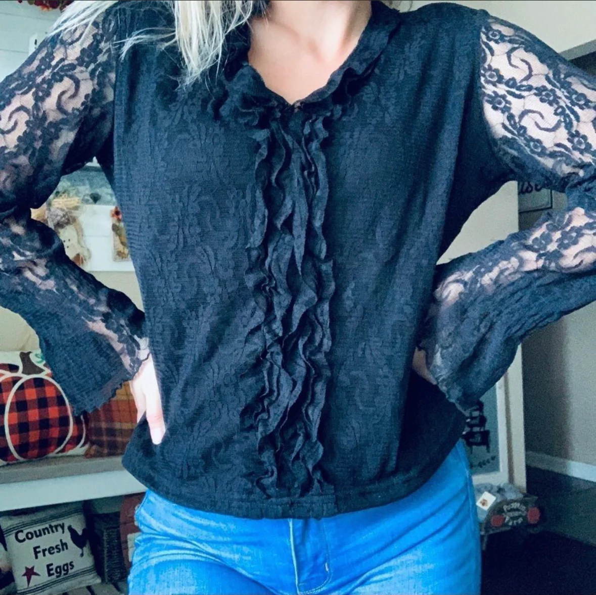 90s/00s Vintage Black Lace Overlay Bell Sleeve V-neck Top By Della Spiga Italy - Image 3