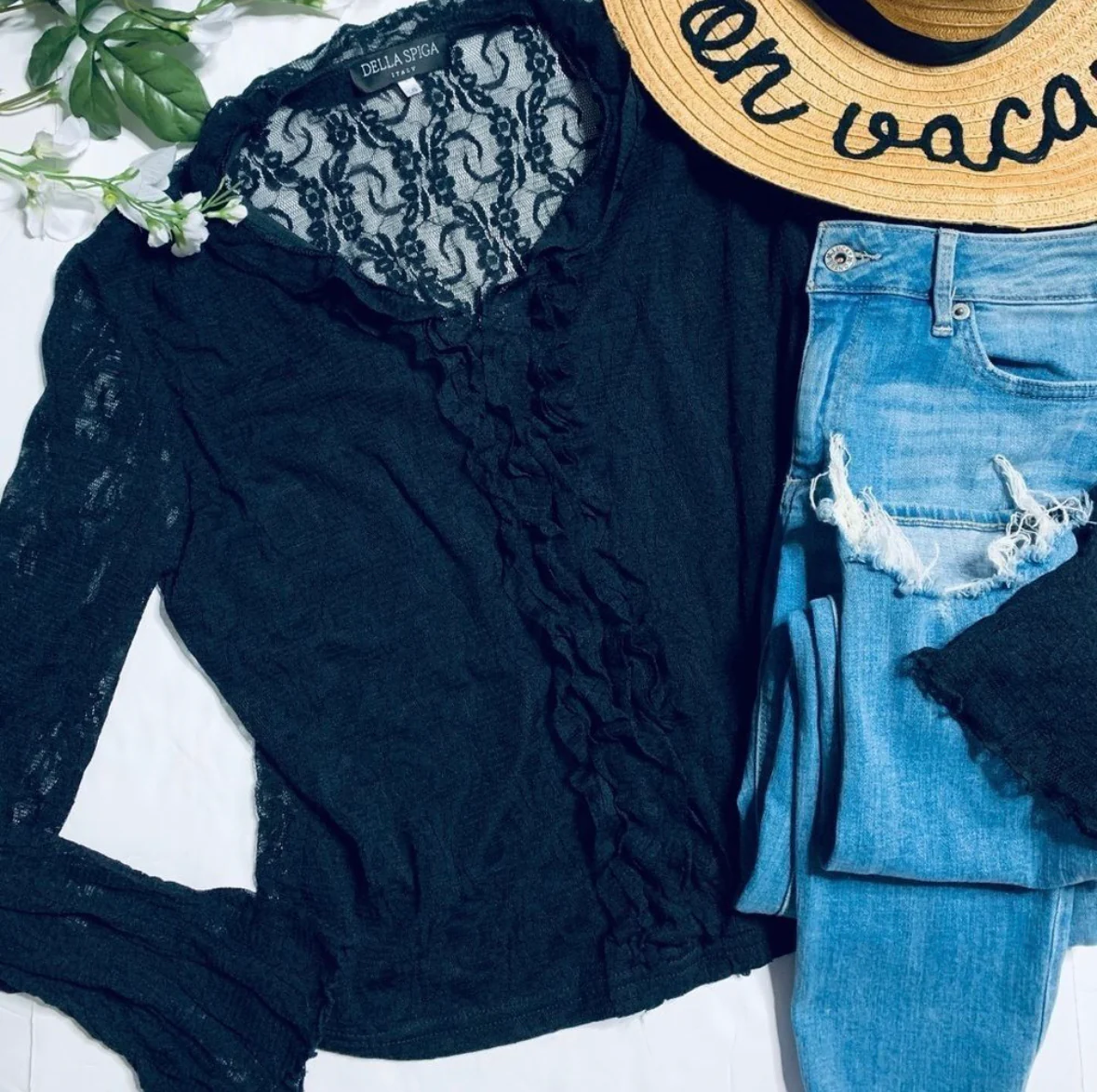 90s/00s Vintage Black Lace Overlay Bell Sleeve V-neck Top By Della Spiga Italy - Image 4