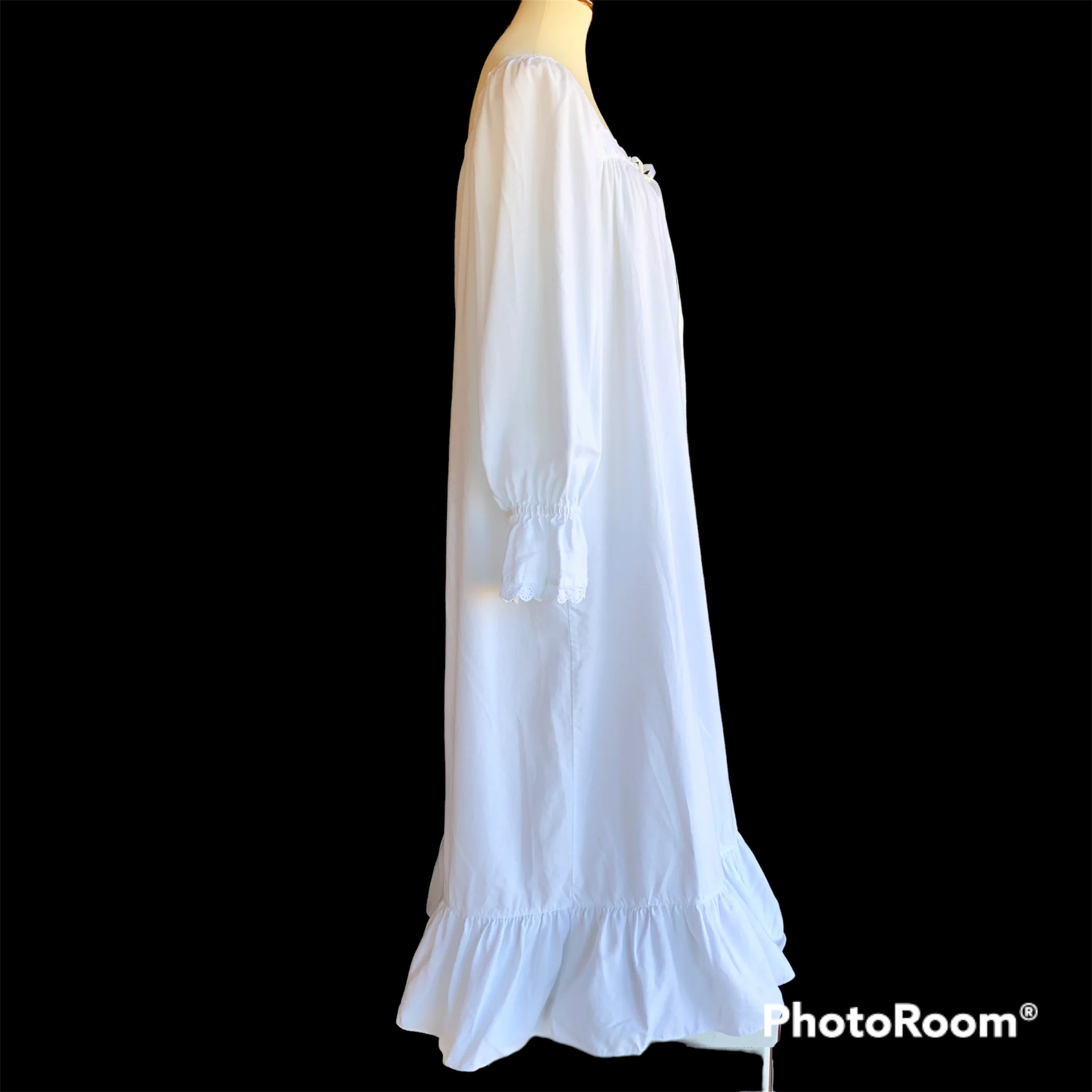 90s/00s White Flannel Nightgown Country Prairie Cottage By Victoria's Secret - Image 5