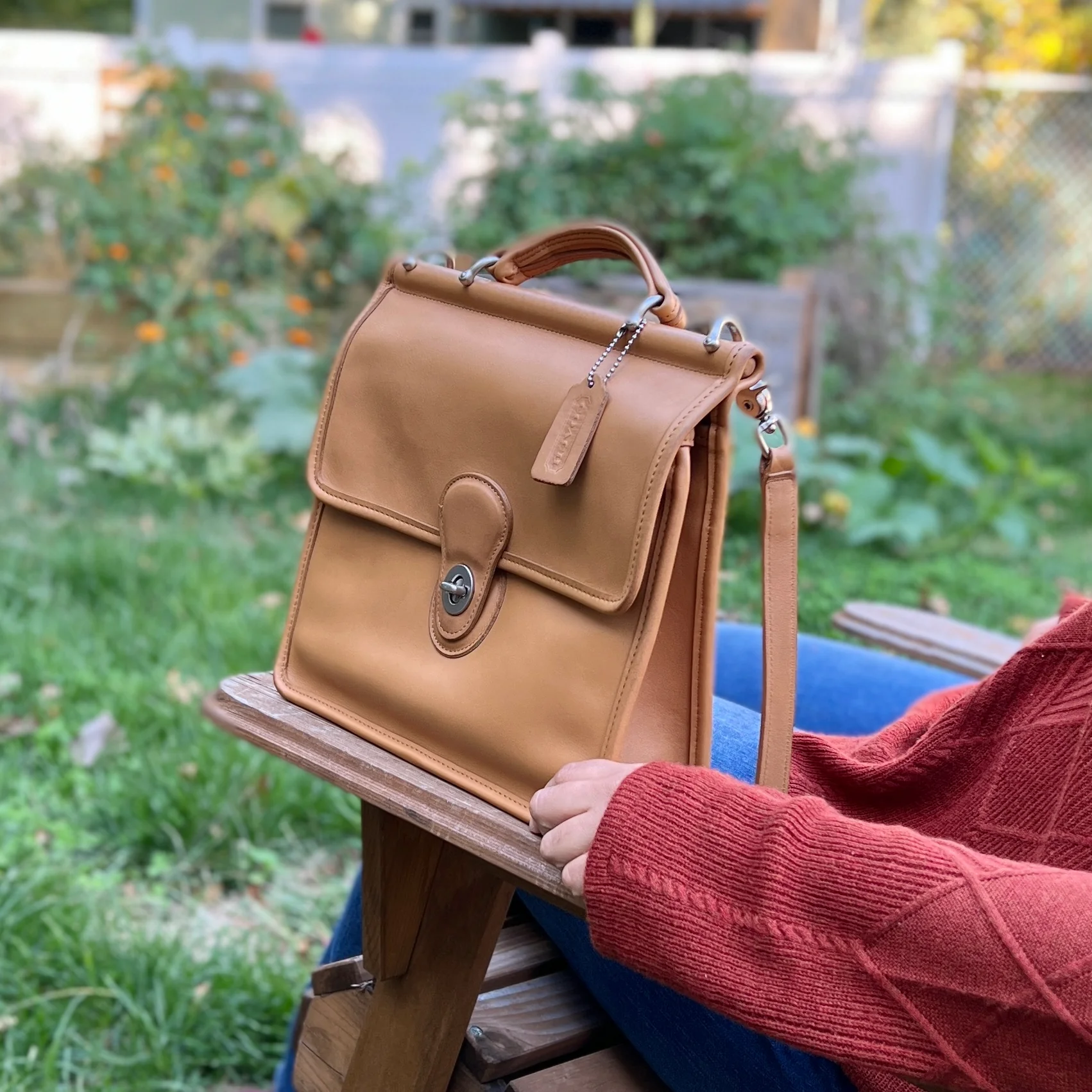 90s/00s Willis Camel Satchel Crossbody Light Academia By Coach - Image 12