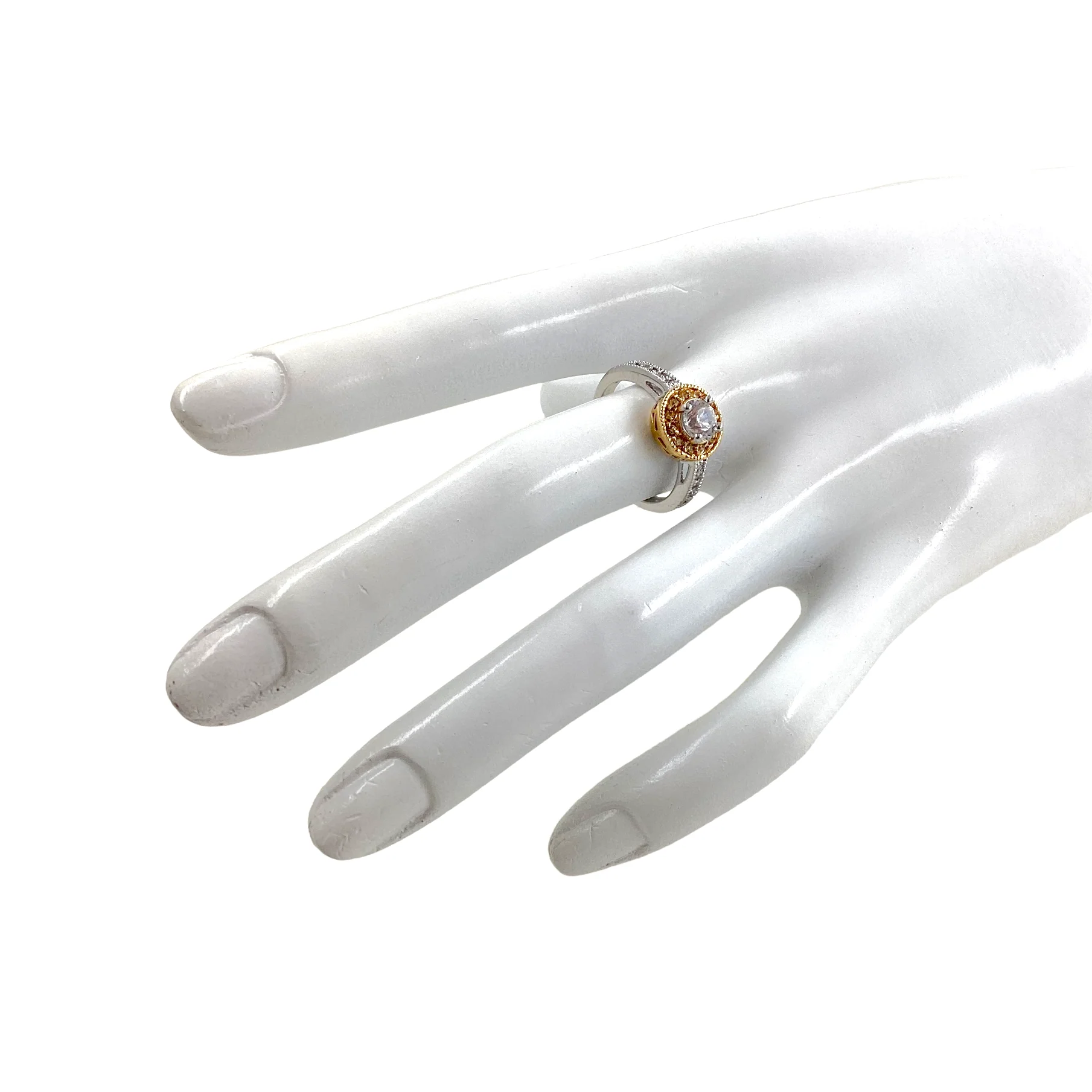 90s/00s Woman Stainless Steel Cz Halo Cocktail Ring - Image 15
