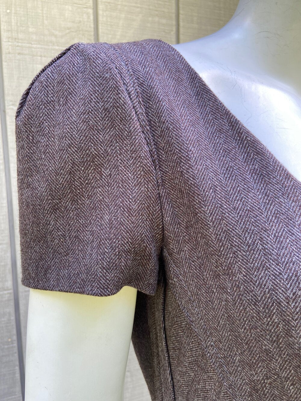 90s/00s Wool Tweed Dress By Dolce and Gabbana - Image 7