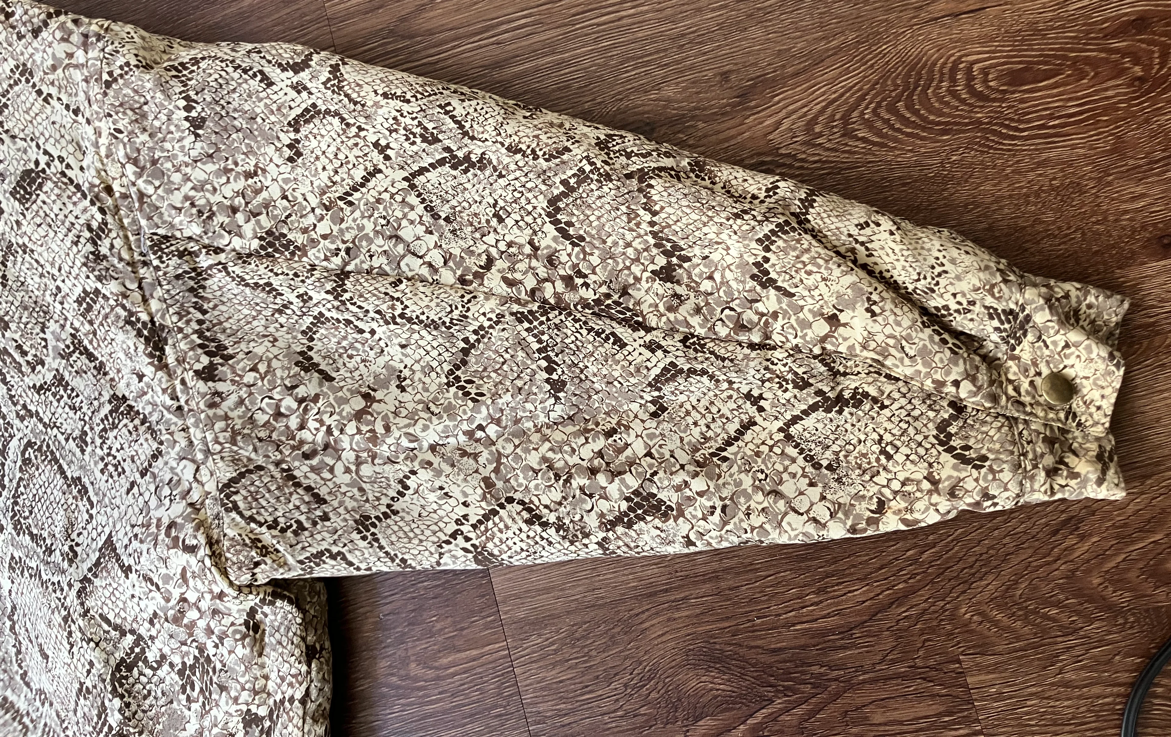 90s 100% Silk Snake Print Puffy Jacket / Anorak By Regina Porter - Image 9