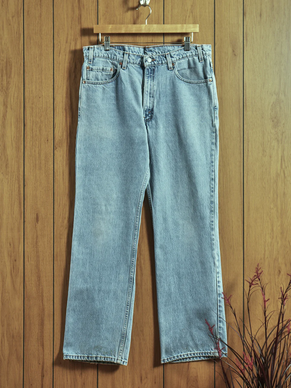 90s 517 Bootcut Light Wash Jeans - 36x32 By Levi's - Image 2