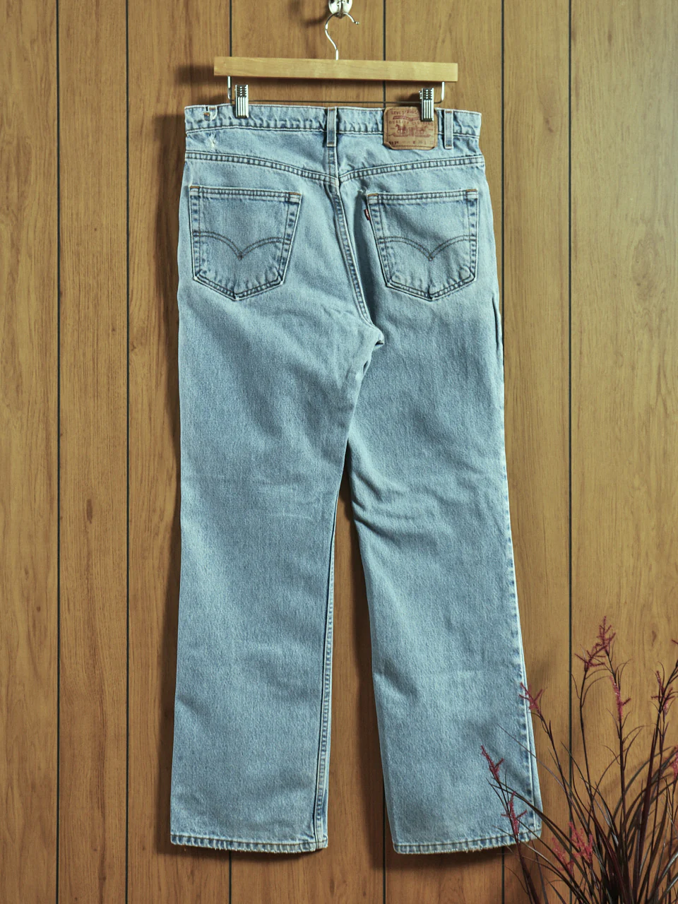 90s 517 Bootcut Light Wash Jeans - 36x32 By Levi's - Image 3