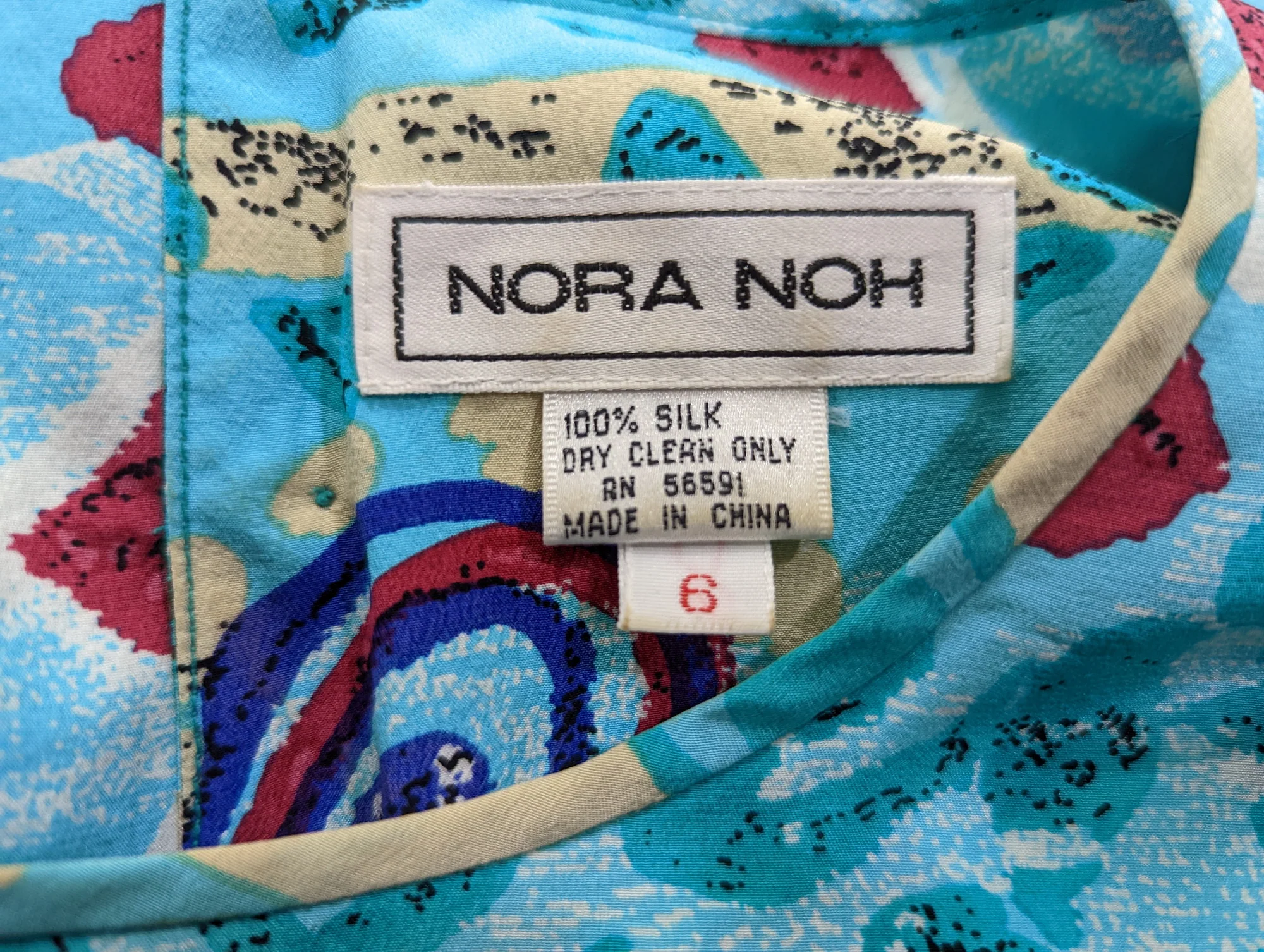 90s Aqua Blue Pink Abstract Print Blouse By Nora Noh - Image 5