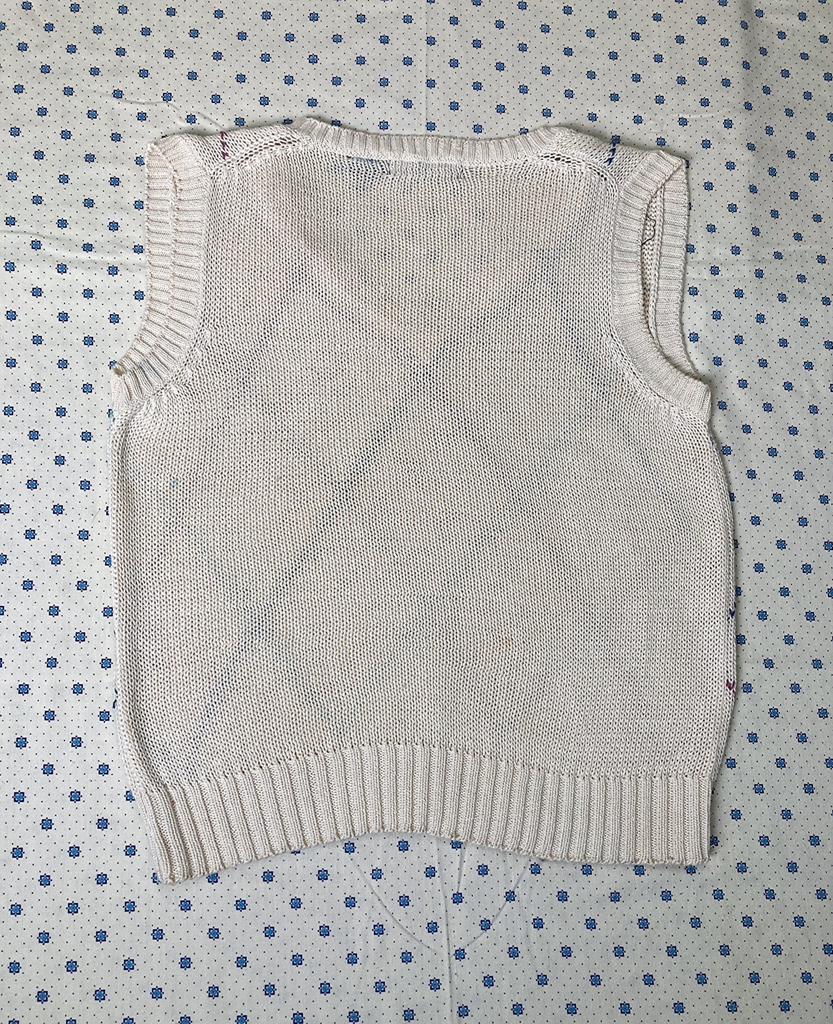 90s Argyle Loose Knit Academia Sweater Vest By Hunter's Run - Image 10