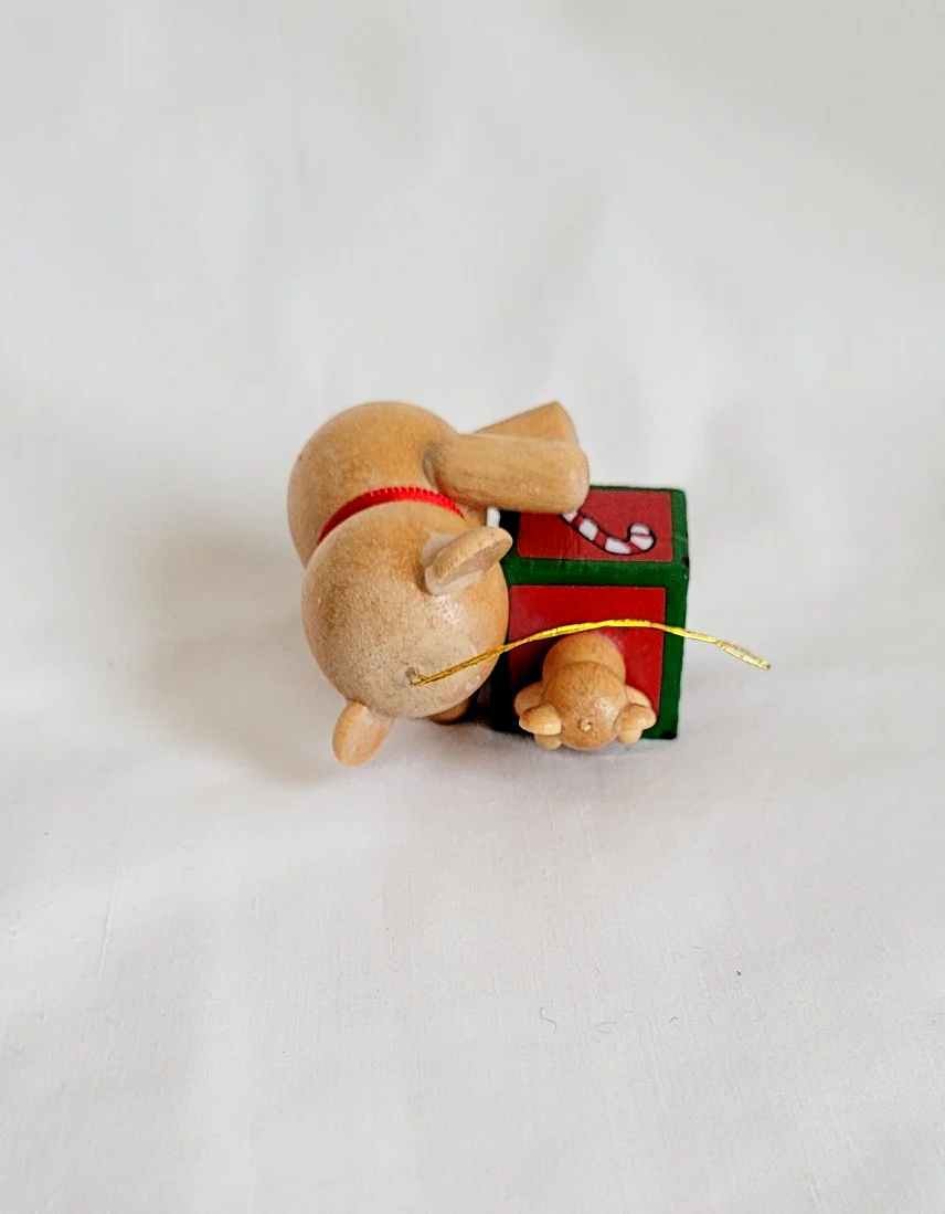 90s Bear Holding Box Wood Christmas Tree Ornament - Image 5