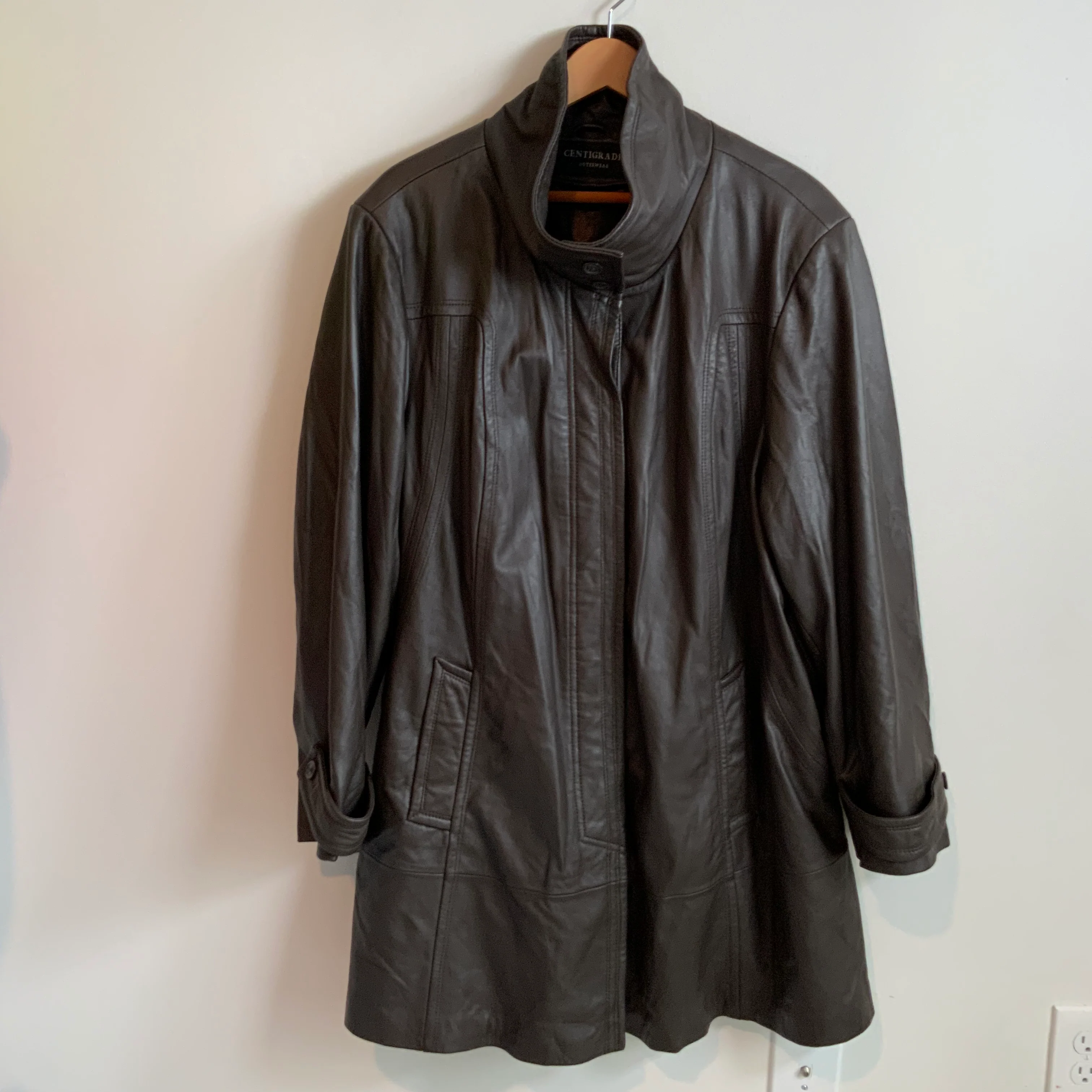 90s Beautiful Brown Leather Oversize Swing Style Jacke By Centigrade Outerwear - Image 4