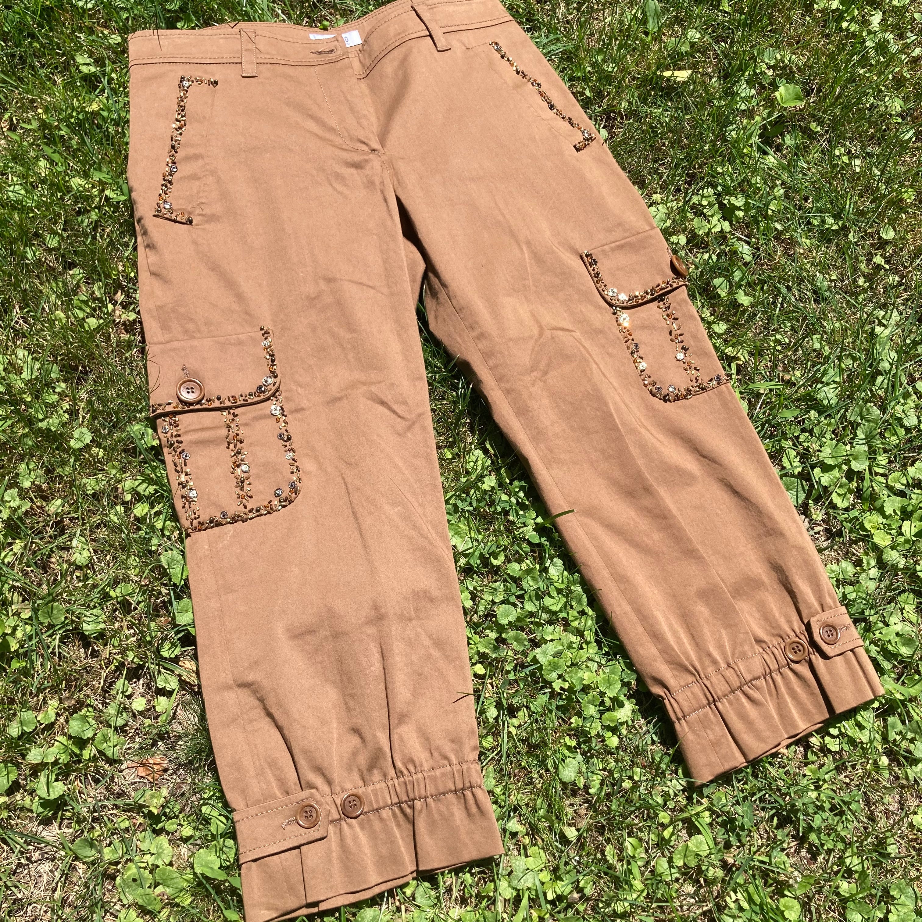 90s Bedazzled Brown Cargo Capri Pants With Ruffle Hem By Moschino Cheap and Chic - Image 3