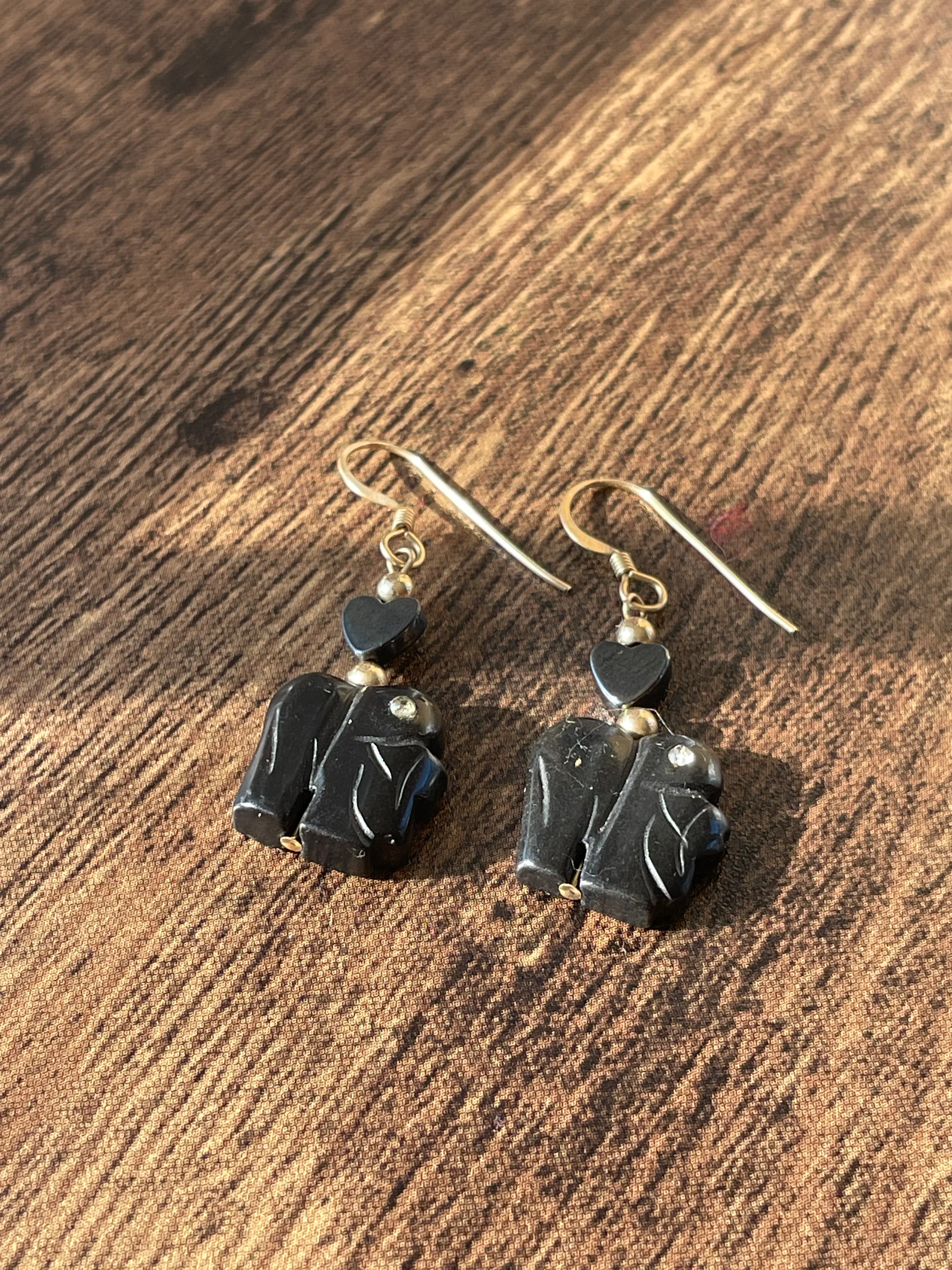 90s Black Chalcedony Elephant Earrings - Image 3