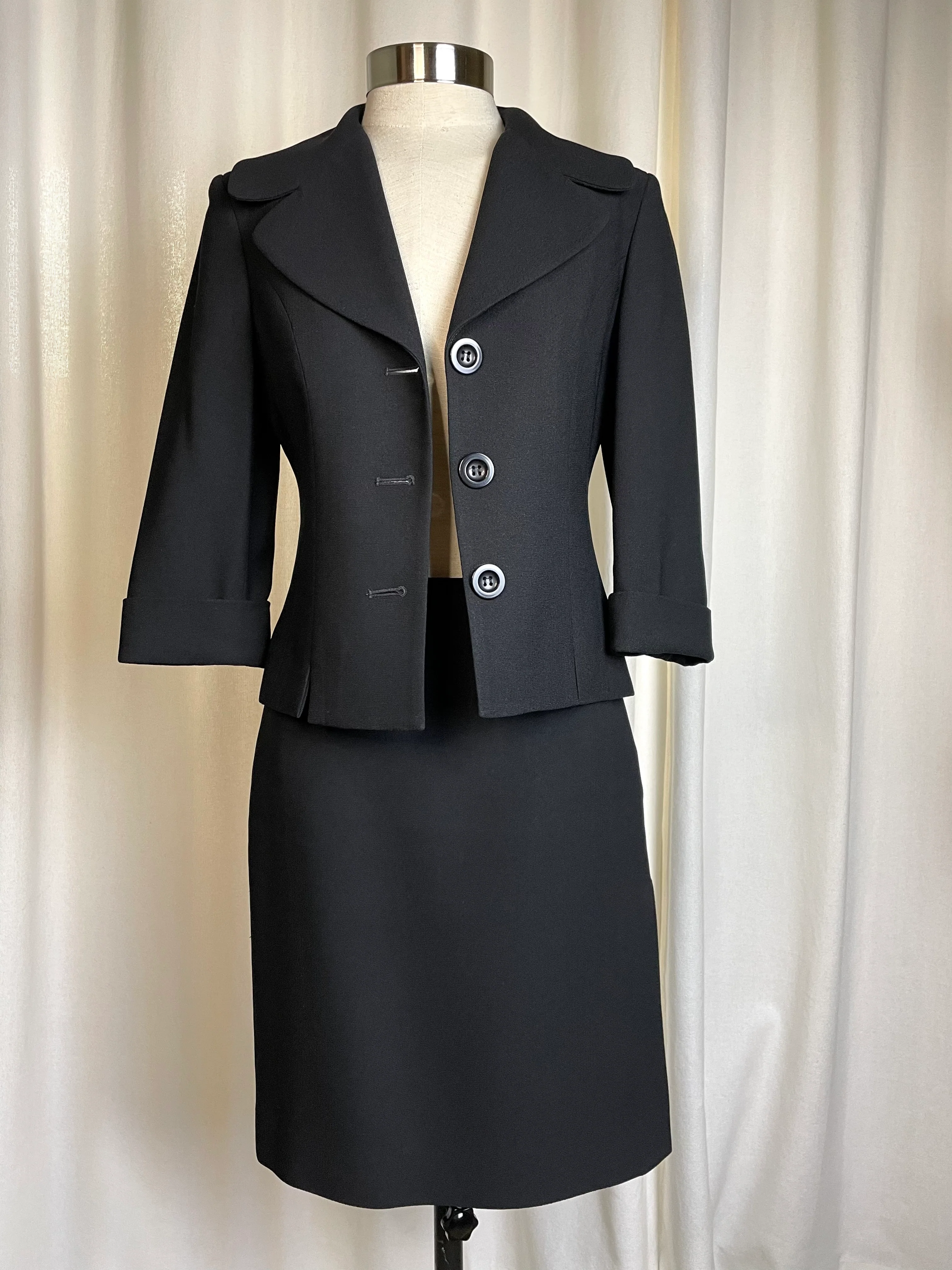 90s Black Crepe Knee-length Skirt Suit By bebe - Image 5