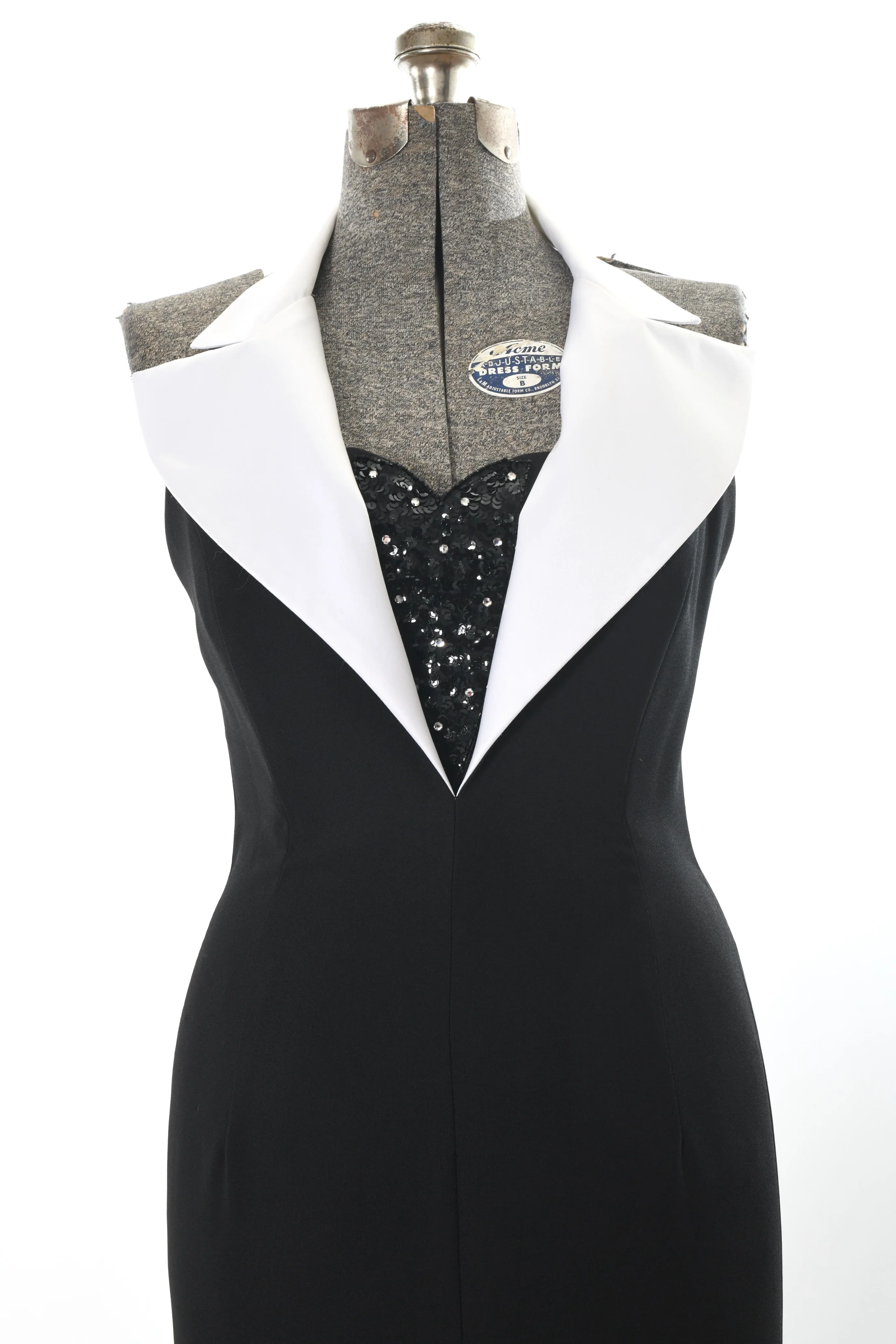 90s Black White Wide Satin Tuxedo Lapel Black Tie Gown By Tonight - Image 3
