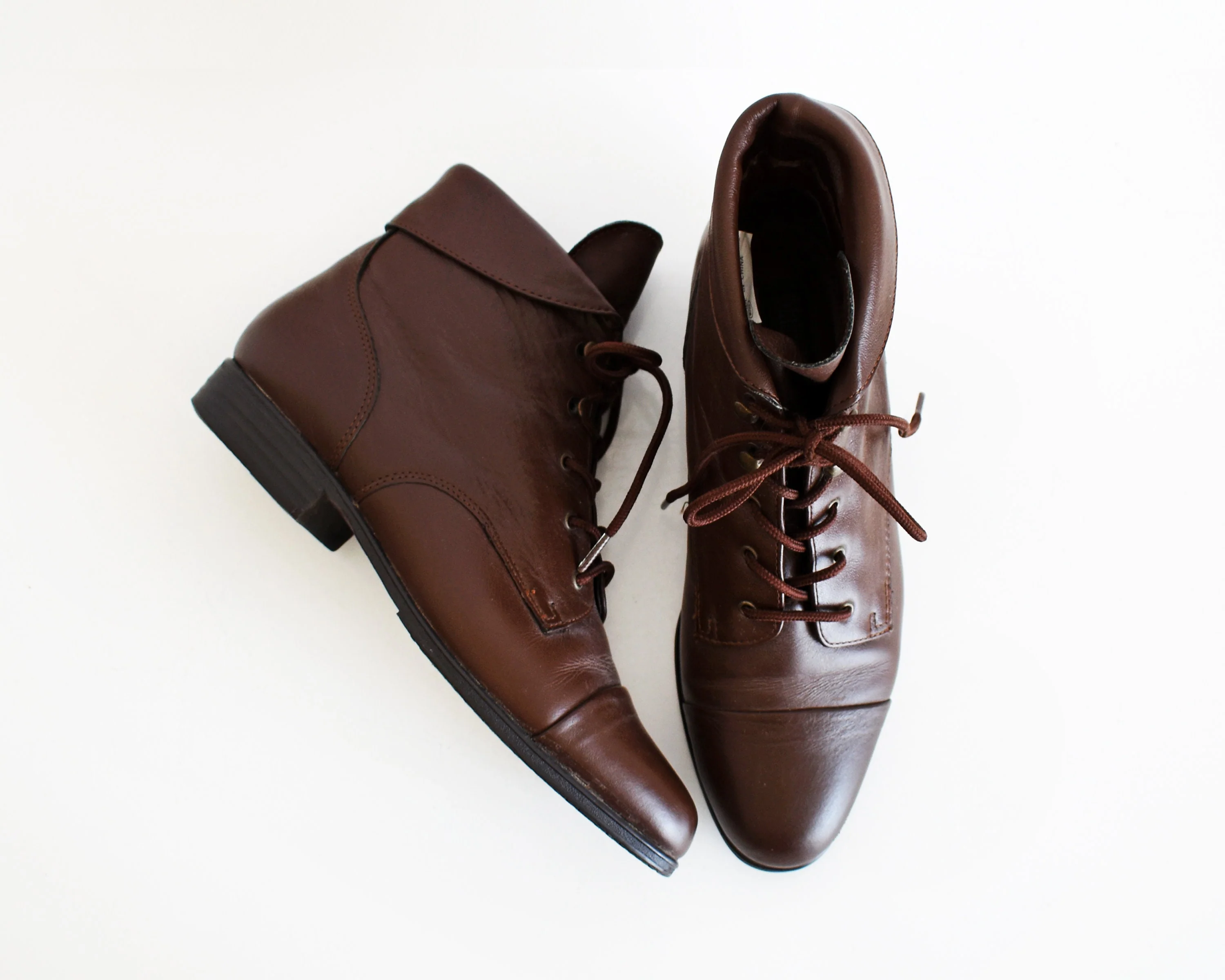 90s Brown Ankle Boots Vintage 90s Lace Up Leather Boots, Size 7. 5 Boots by Maine Woods - Image 2
