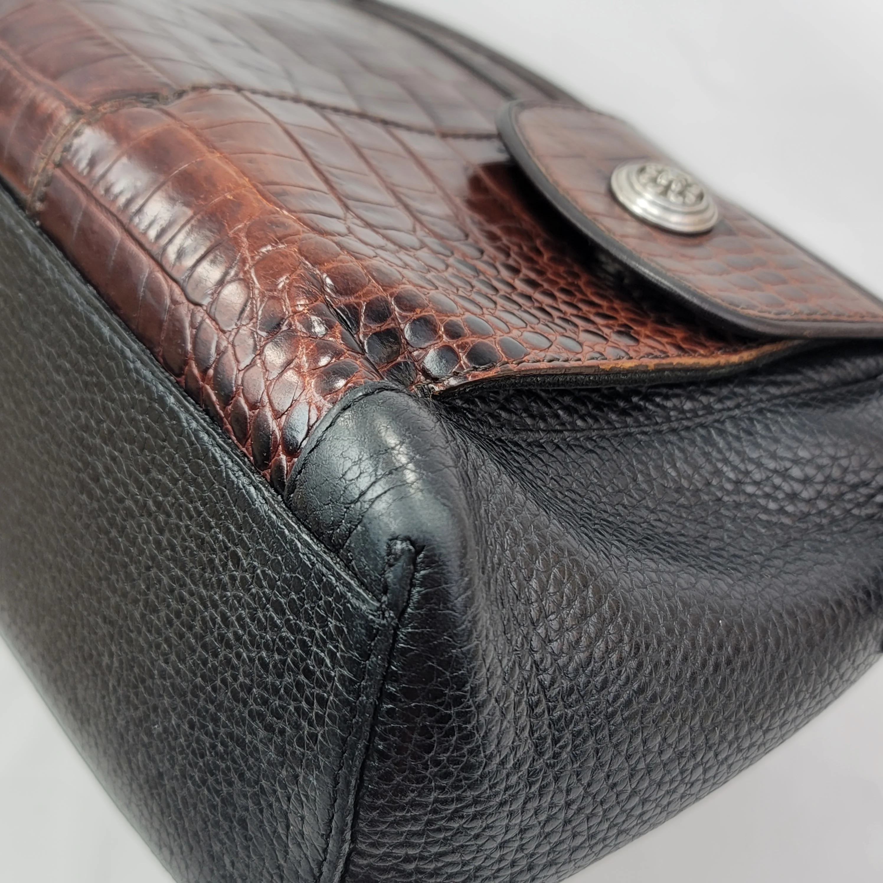 90s Croc Embossed Pebbled Black Brown Leather Bag By Brighton - Image 12