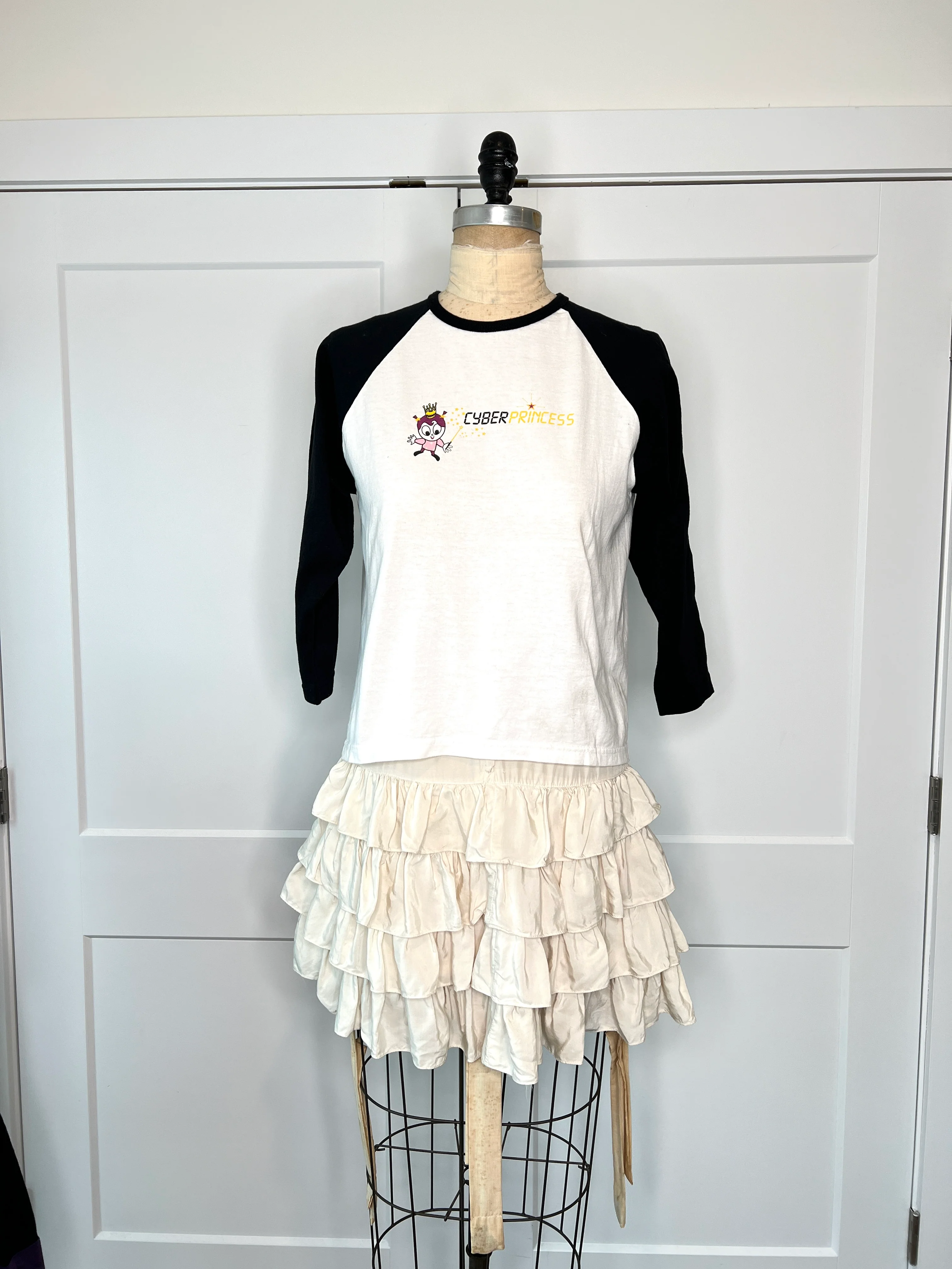 90s Cyber Princess Baseball Tee By Don't Panic! - Image 6
